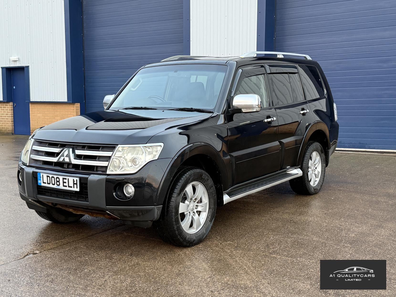 Mitsubishi Shogun 3.2 DI-DC Elegance SUV 5dr Diesel Auto 4WD Euro 4 LWB (168 ps)