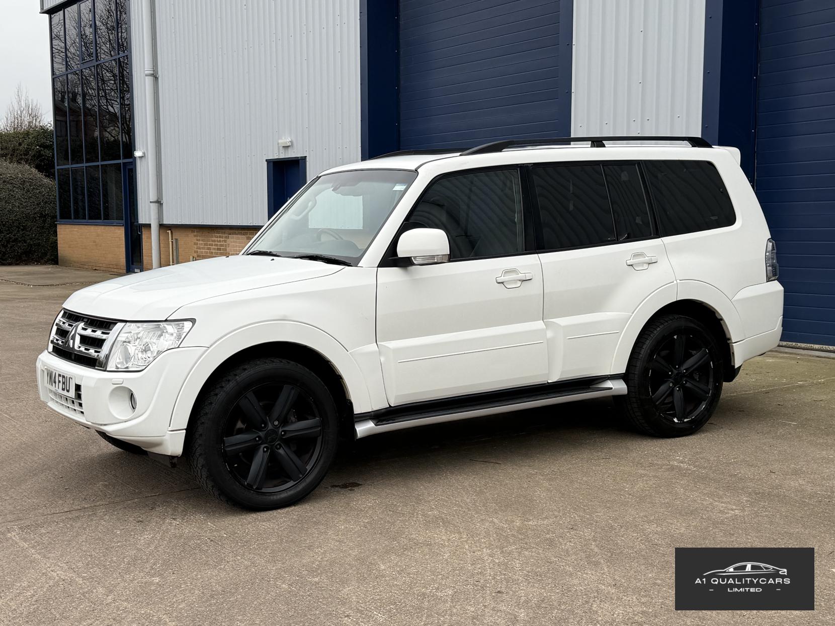 Mitsubishi Shogun 3.2 DI-DC SG4 SUV 5dr Diesel Auto 4WD Euro 5 LWB (197 ps)