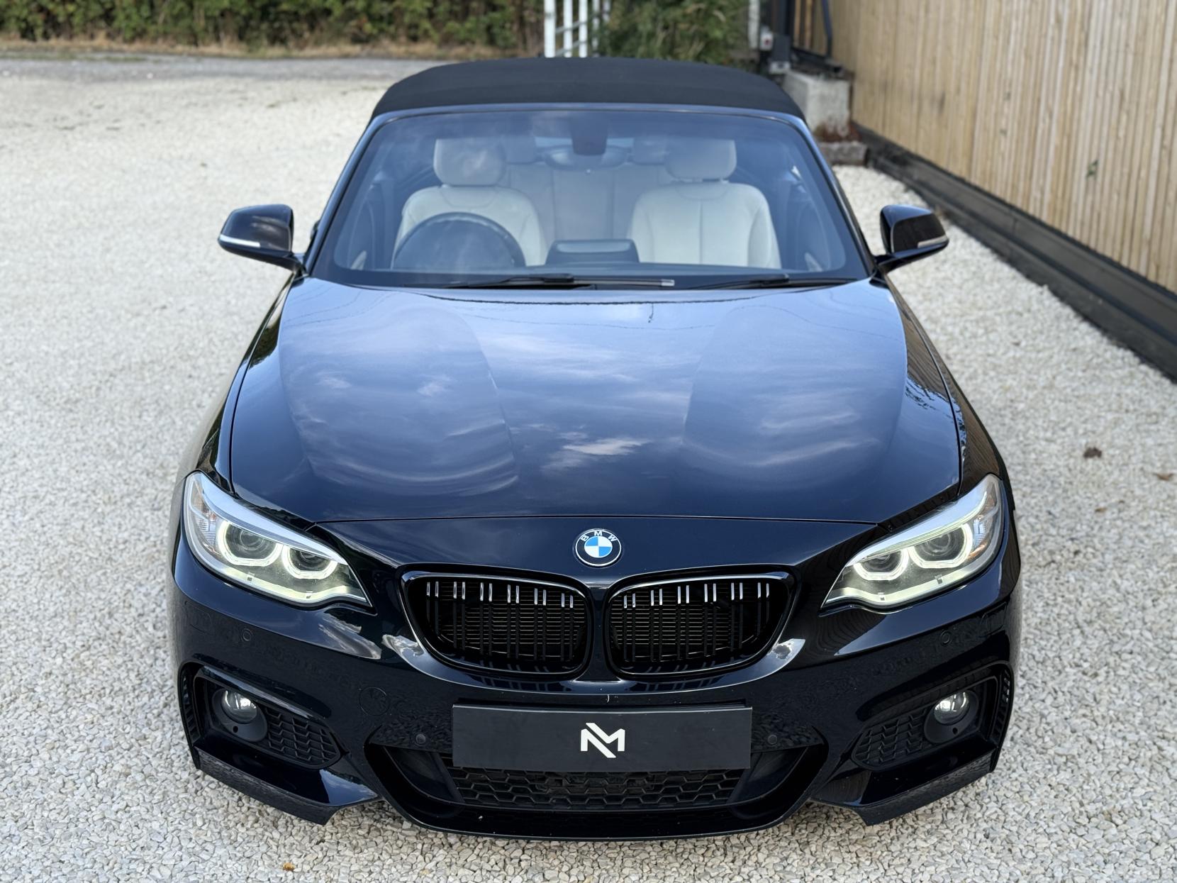 BMW 2 Series 2.0 220i M Sport Convertible 2dr Petrol Auto Euro 6 (s/s) (184 ps)