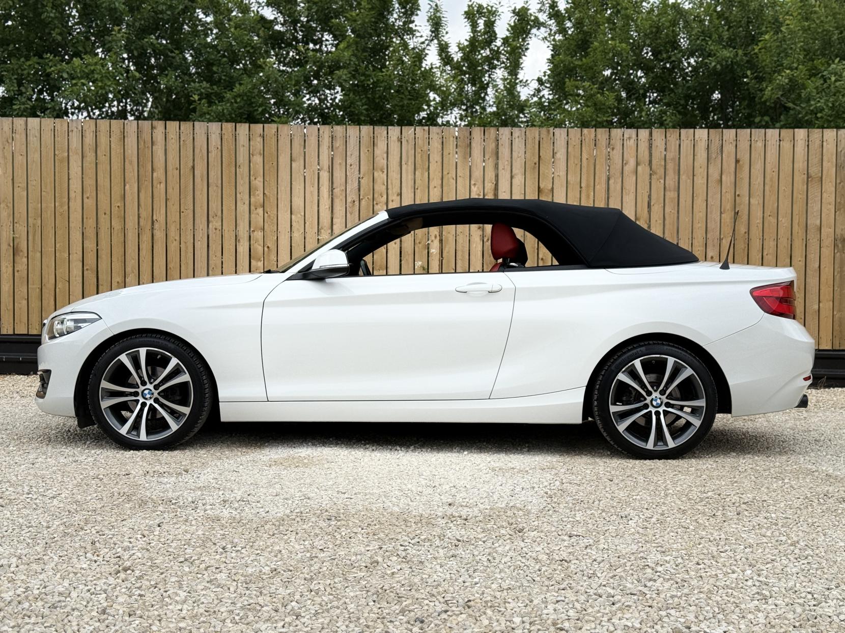 BMW 2 Series 1.5 218i Sport Convertible 2dr Petrol Auto Euro 6 (s/s) (136 ps)