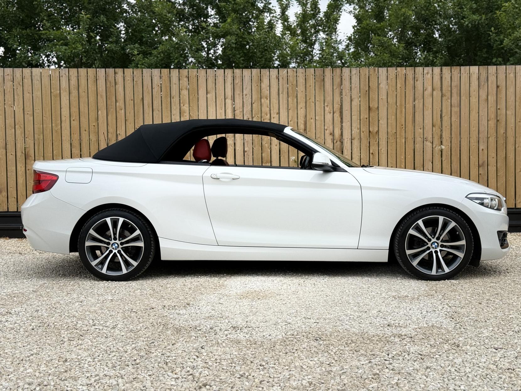 BMW 2 Series 1.5 218i Sport Convertible 2dr Petrol Auto Euro 6 (s/s) (136 ps)