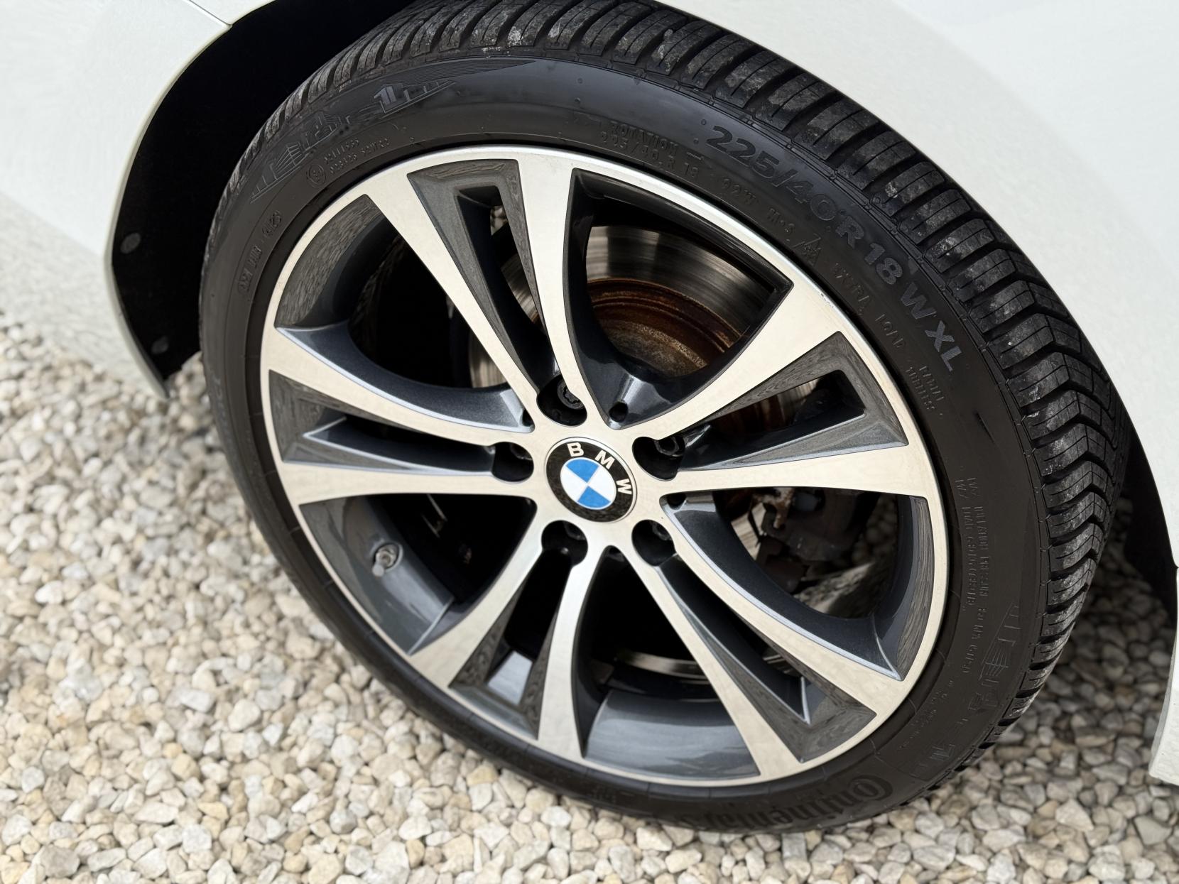 BMW 2 Series 1.5 218i Sport Convertible 2dr Petrol Auto Euro 6 (s/s) (136 ps)