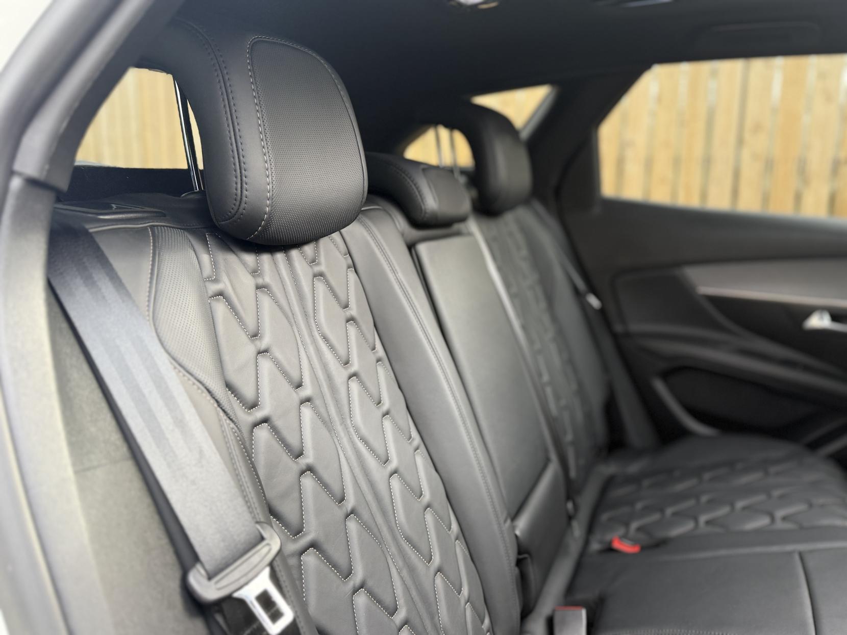 Peugeot 3008 1.6 13.2kWh GT SUV 5dr Petrol Plug-in Hybrid e-EAT 4WD Euro 6 (s/s) (300 ps)