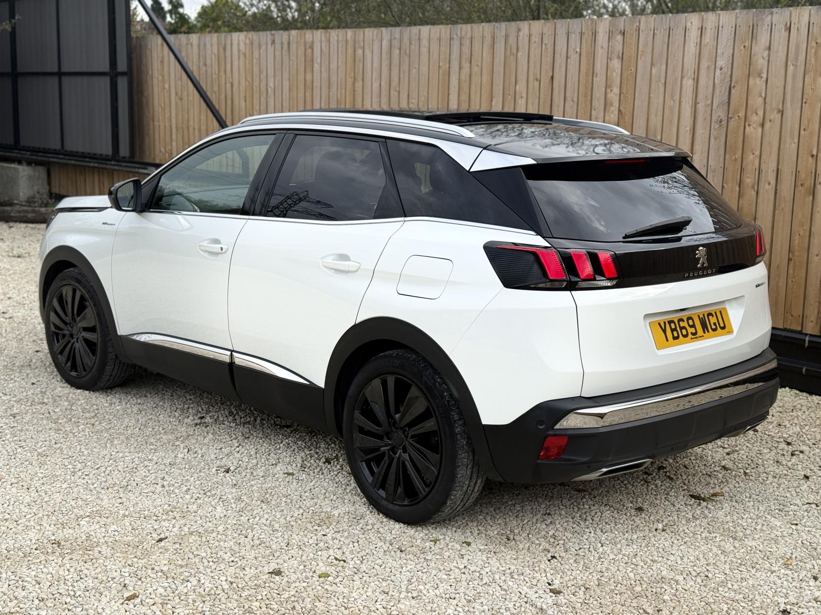 Peugeot 3008 1.6 13.2kWh GT SUV 5dr Petrol Plug-in Hybrid e-EAT 4WD Euro 6 (s/s) (300 ps)