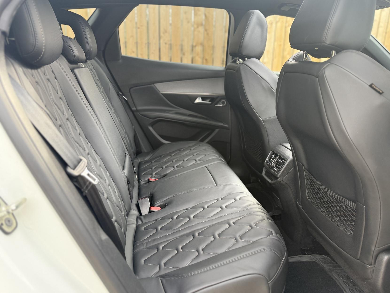 Peugeot 3008 1.6 13.2kWh GT SUV 5dr Petrol Plug-in Hybrid e-EAT 4WD Euro 6 (s/s) (300 ps)
