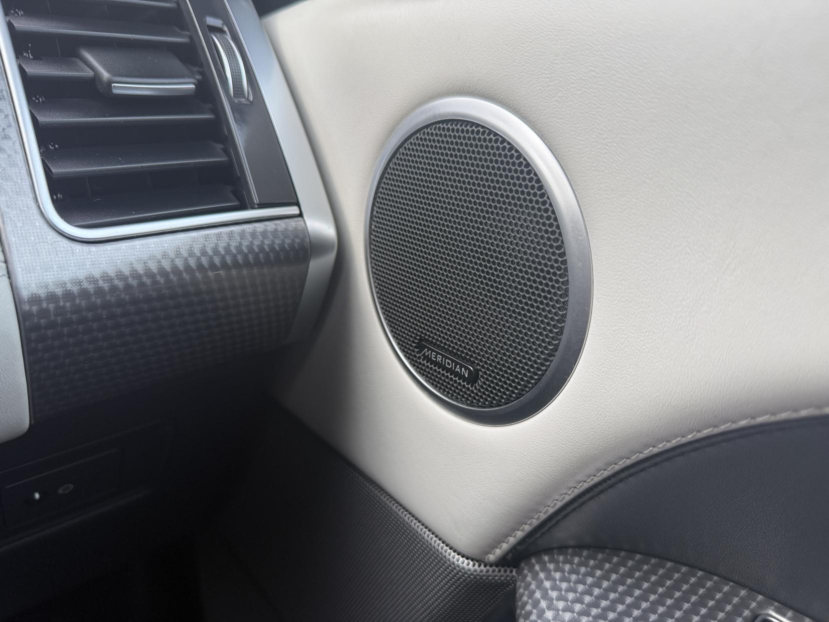 Land Rover Range Rover Sport 3.0 SD V6 Autobiography Dynamic SUV 5dr Diesel Auto 4WD Euro 6 (s/s) (306 ps)