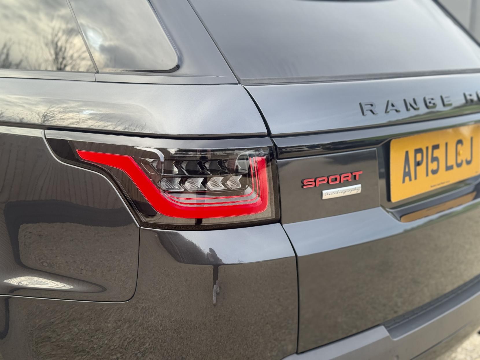 Land Rover Range Rover Sport 3.0 SD V6 Autobiography Dynamic SUV 5dr Diesel Auto 4WD Euro 6 (s/s) (306 ps)