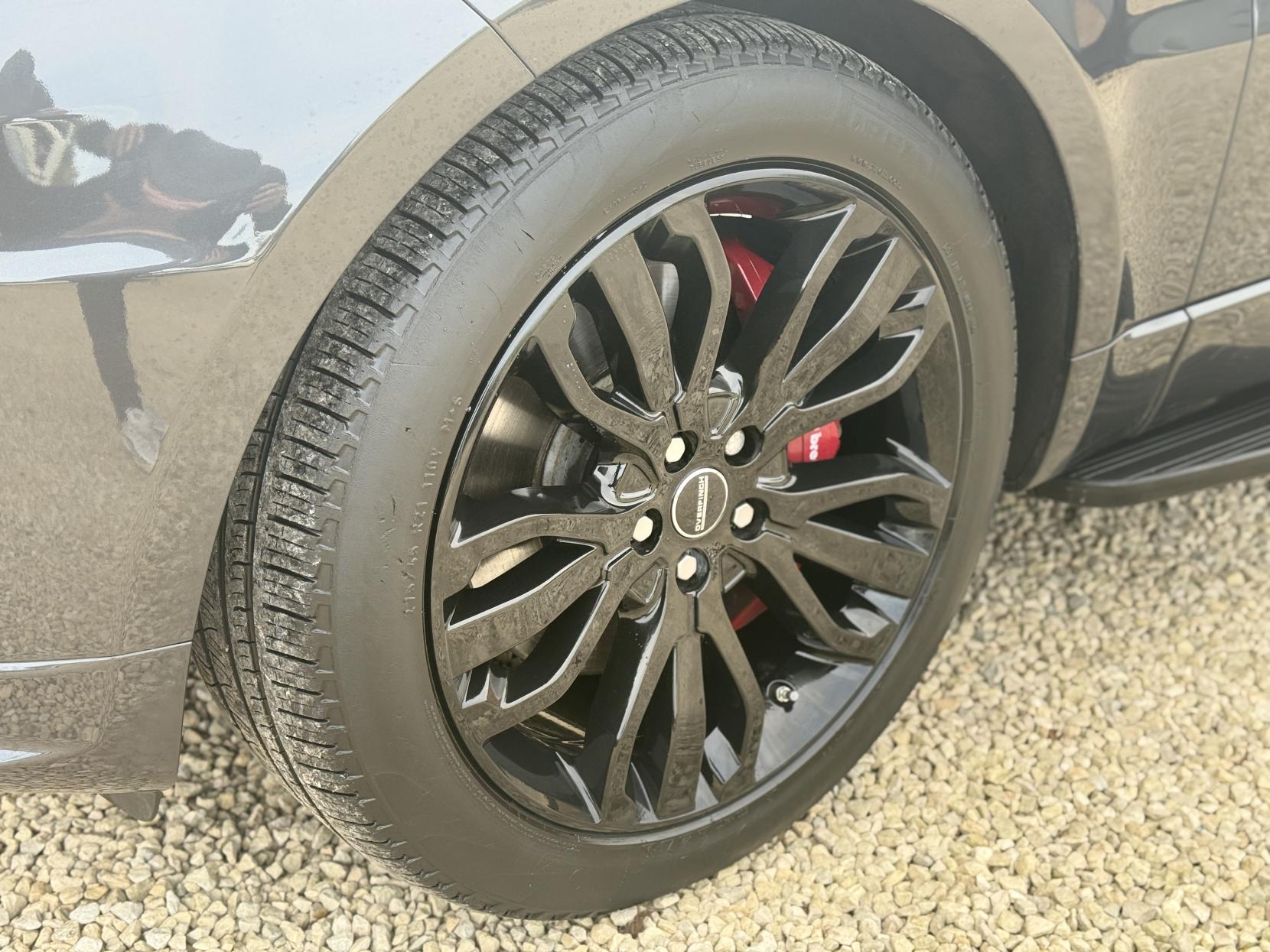 Land Rover Range Rover Sport 3.0 SD V6 Autobiography Dynamic SUV 5dr Diesel Auto 4WD Euro 6 (s/s) (306 ps)