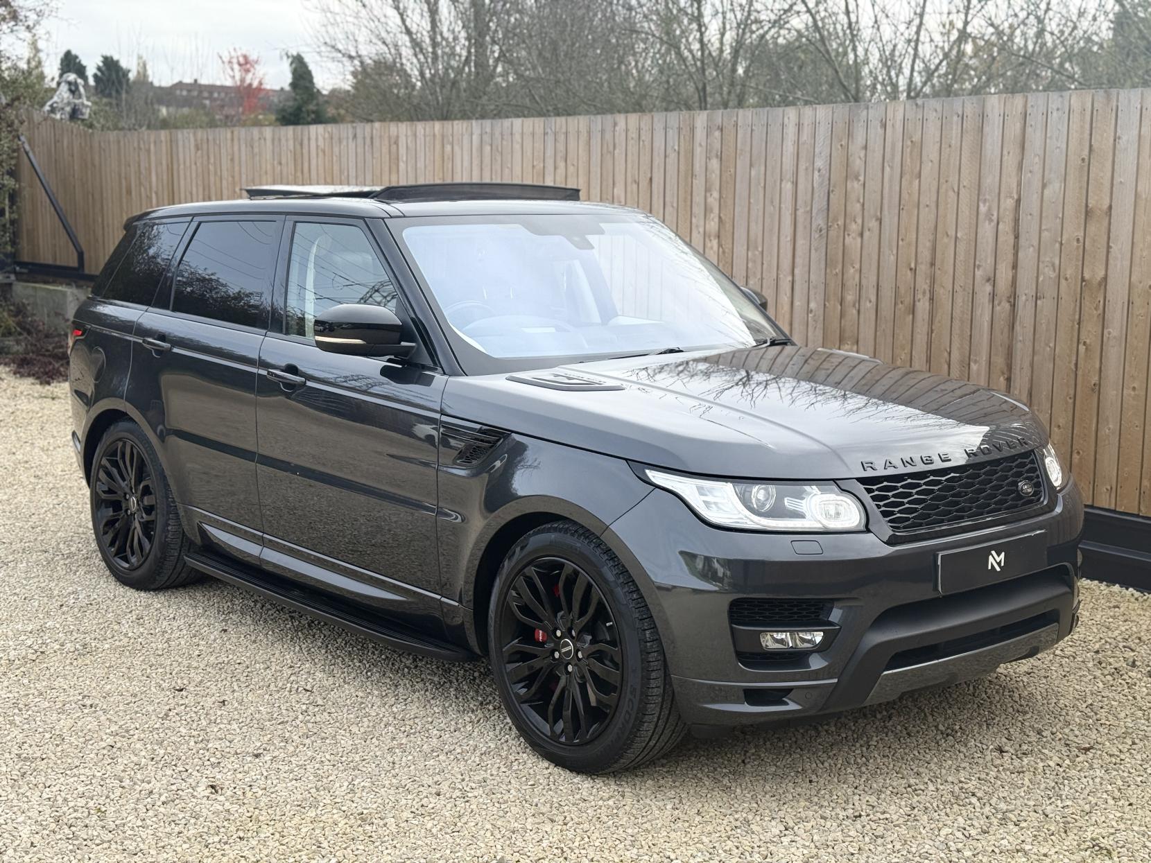 Land Rover Range Rover Sport 3.0 SD V6 Autobiography Dynamic SUV 5dr Diesel Auto 4WD Euro 6 (s/s) (306 ps)