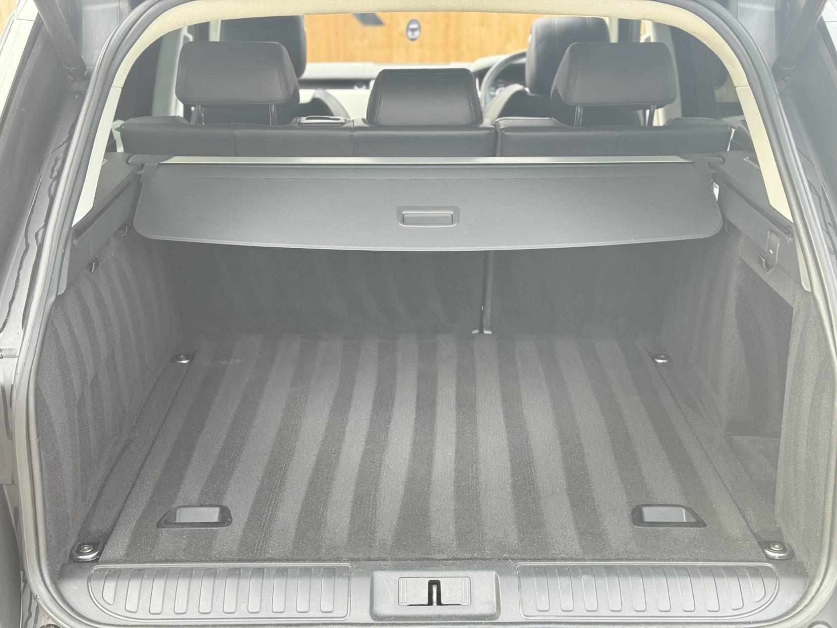 Land Rover Range Rover Sport 3.0 SD V6 Autobiography Dynamic SUV 5dr Diesel Auto 4WD Euro 6 (s/s) (306 ps)