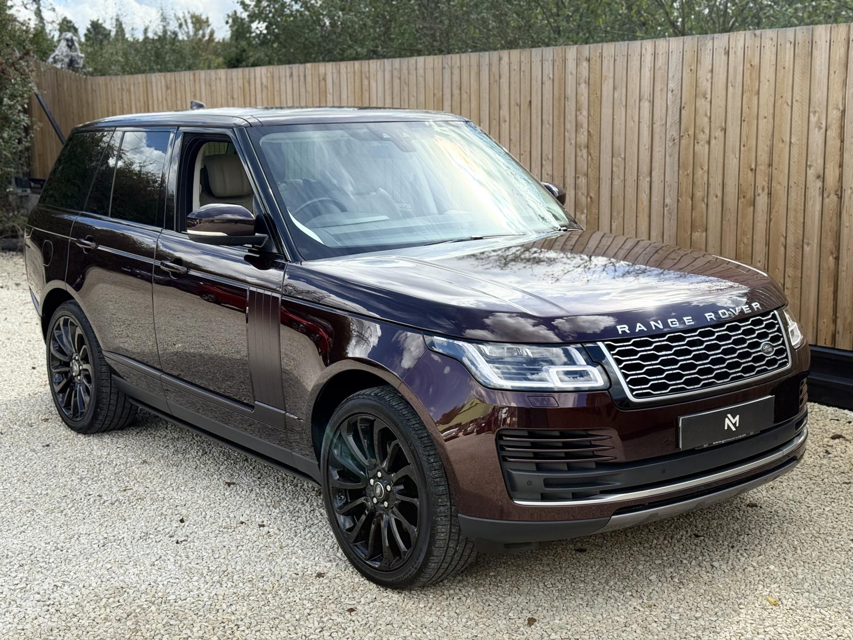 Land Rover Range Rover 3.0 SD V6 Vogue SUV 5dr Diesel Auto 4WD Euro 6 (s/s) (275 ps)