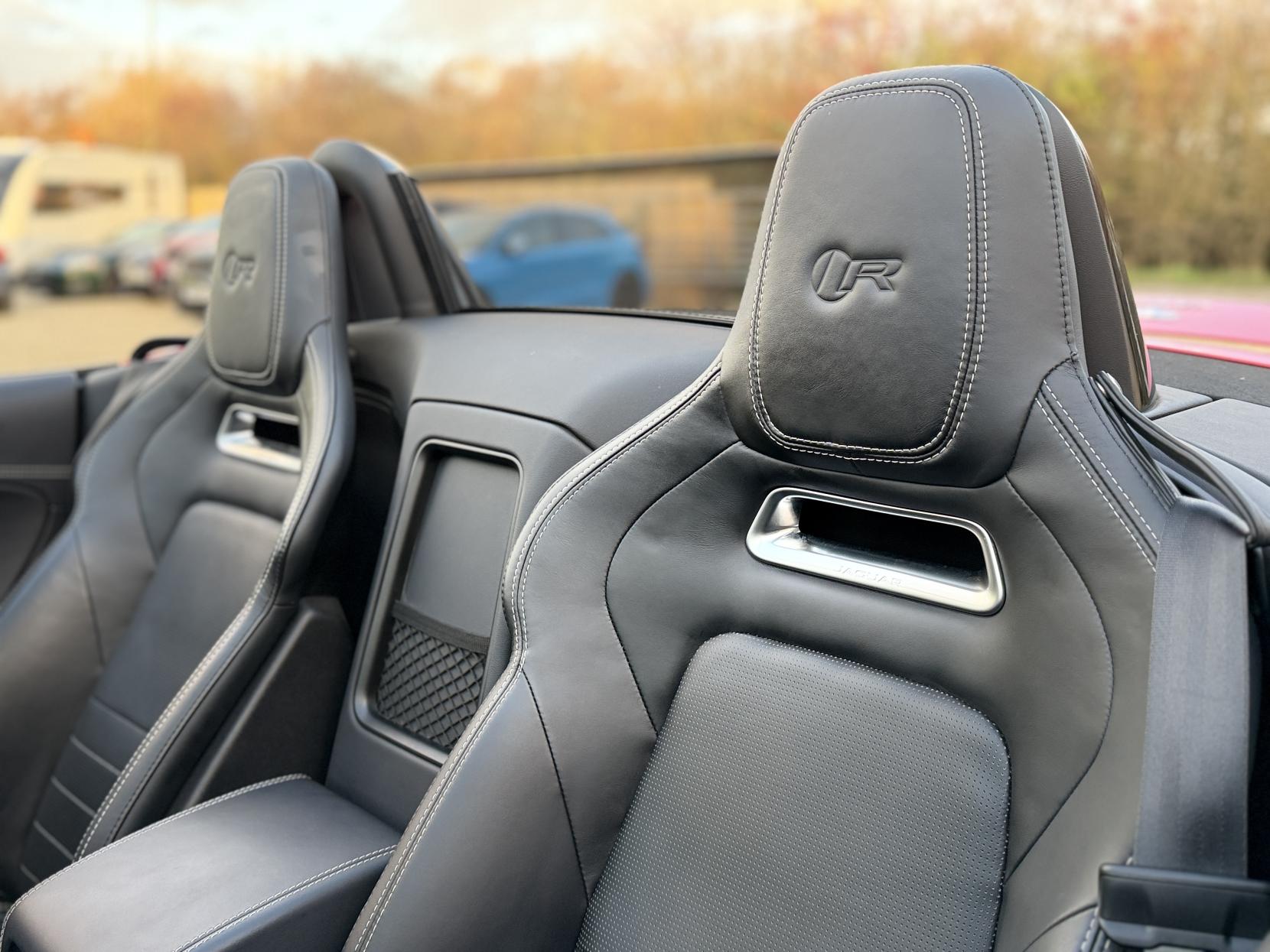 Jaguar F-Type 5.0 V8 R Convertible 2dr Petrol Auto AWD Euro 6 (s/s) (575 ps)