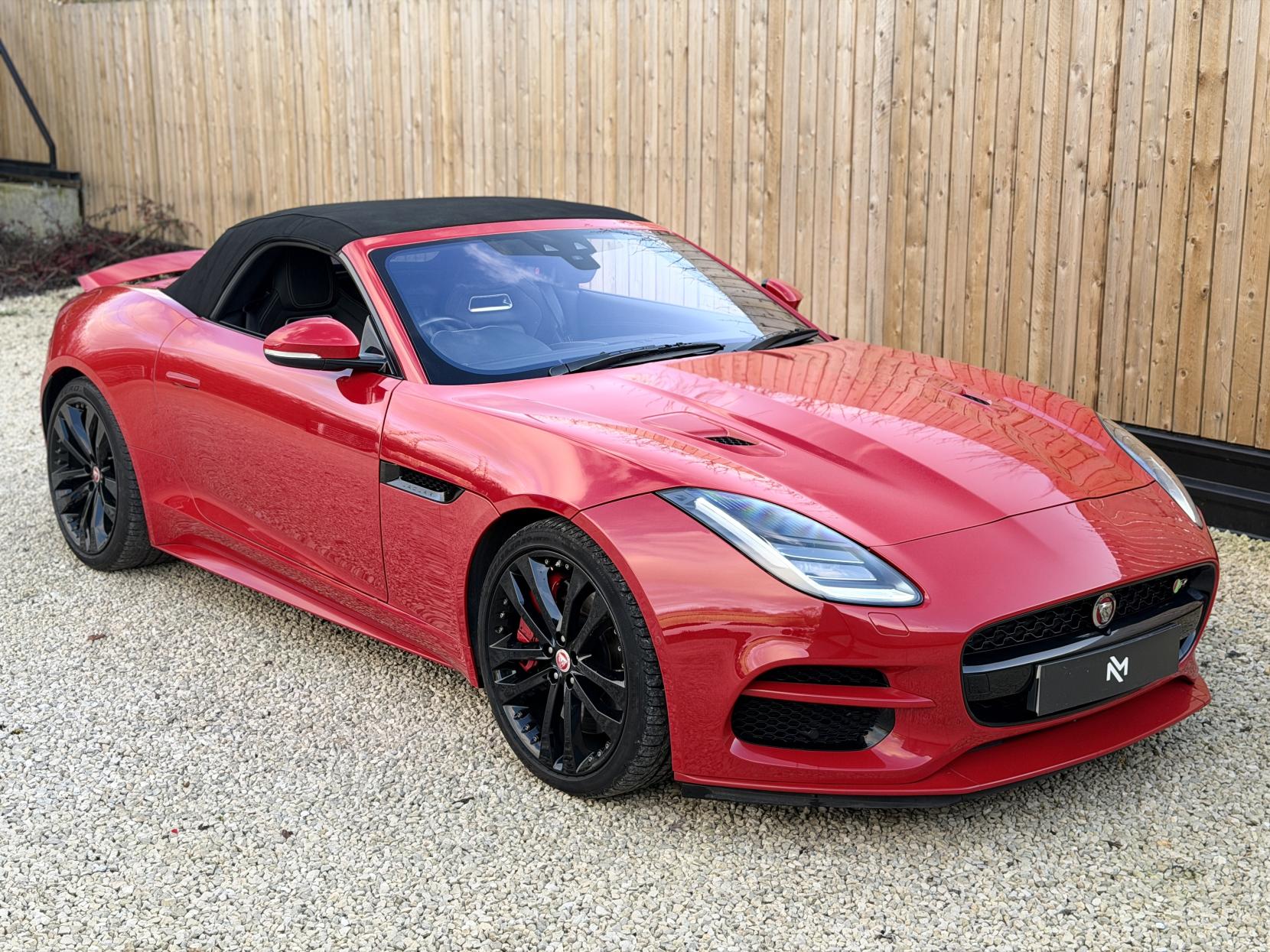 Jaguar F-Type 5.0 V8 R Convertible 2dr Petrol Auto AWD Euro 6 (s/s) (575 ps)