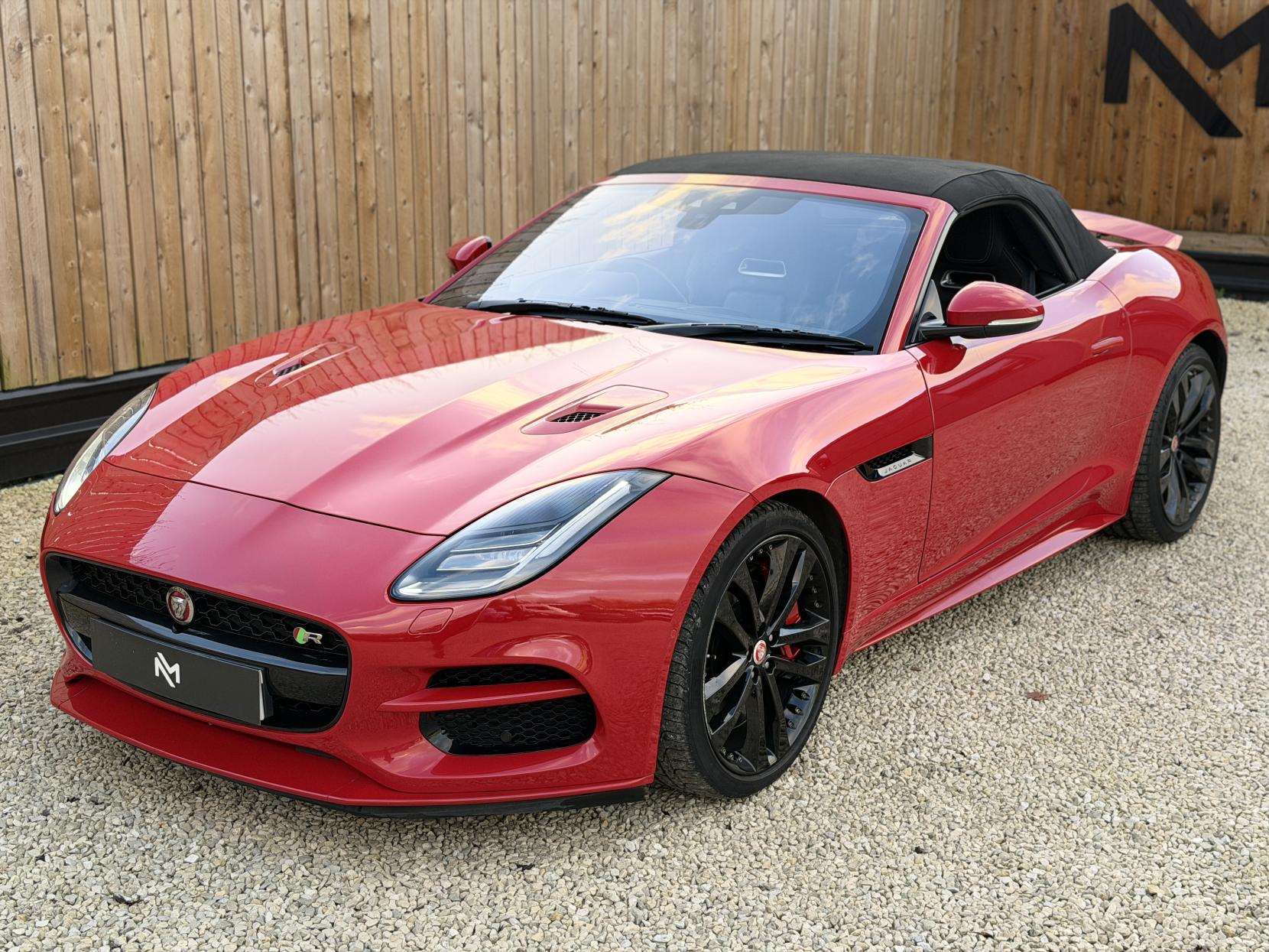 Jaguar F-Type 5.0 V8 R Convertible 2dr Petrol Auto AWD Euro 6 (s/s) (575 ps)