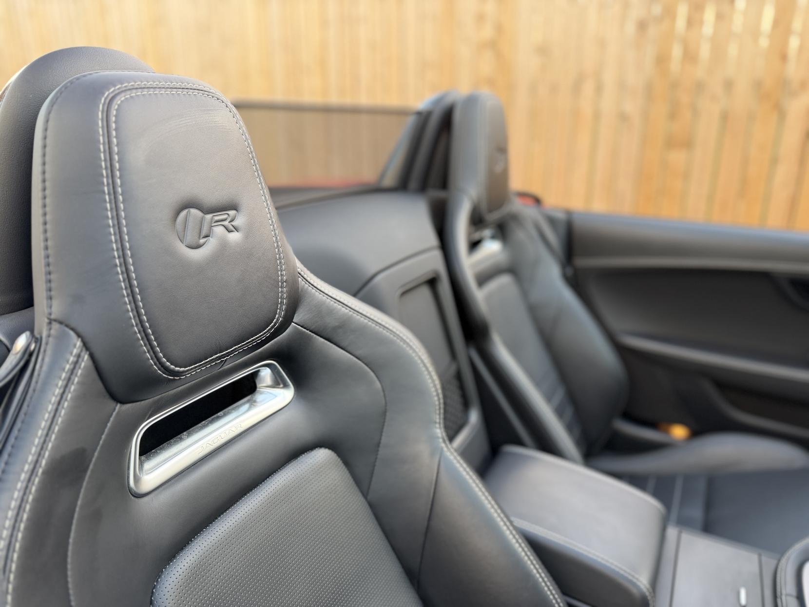 Jaguar F-Type 5.0 V8 R Convertible 2dr Petrol Auto AWD Euro 6 (s/s) (575 ps)