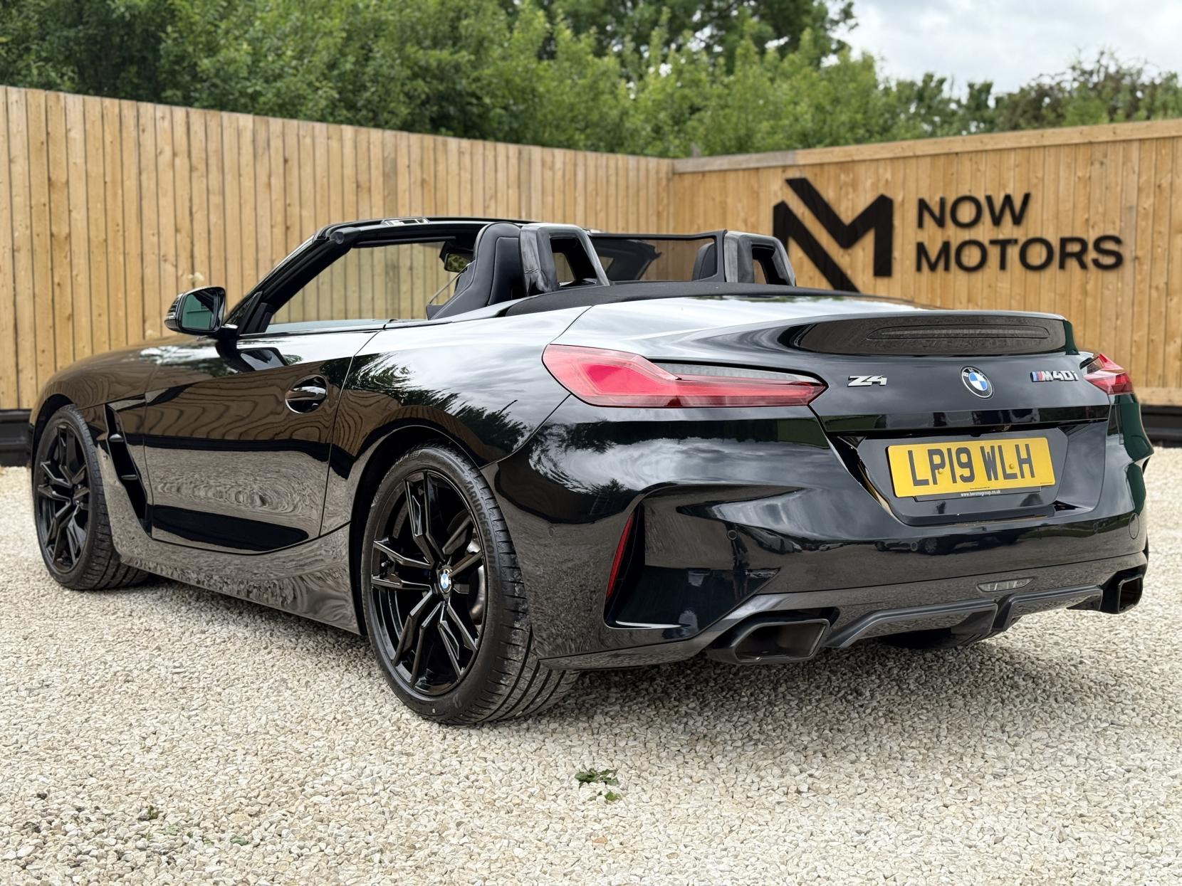 BMW Z4 3.0 M40i Convertible 2dr Petrol Auto sDrive Euro 6 (s/s) (340 ps)