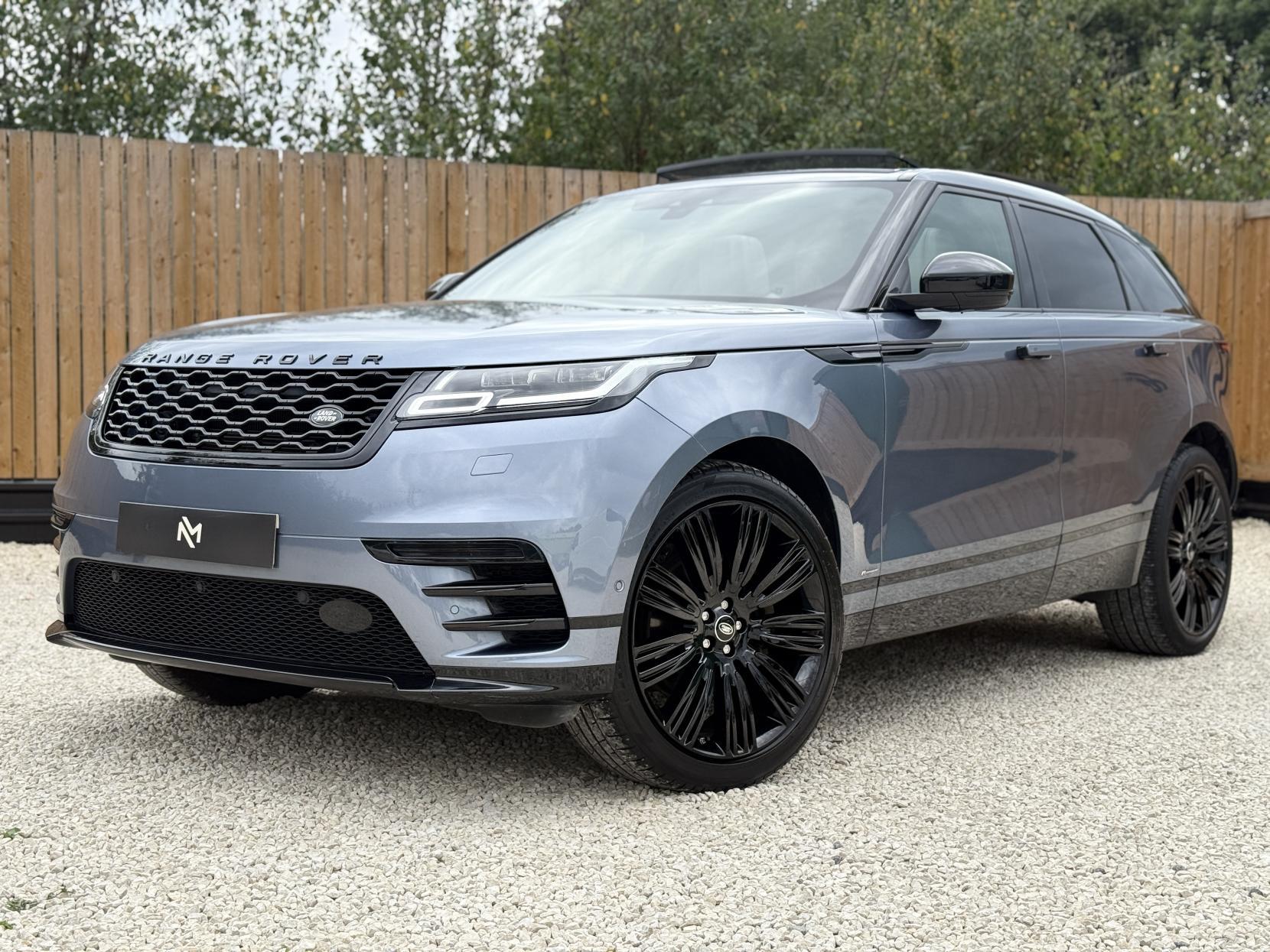 Land Rover Range Rover Velar 3.0 D300 R-Dynamic HSE SUV 5dr Diesel Auto 4WD Euro 6 (s/s) (300 ps)