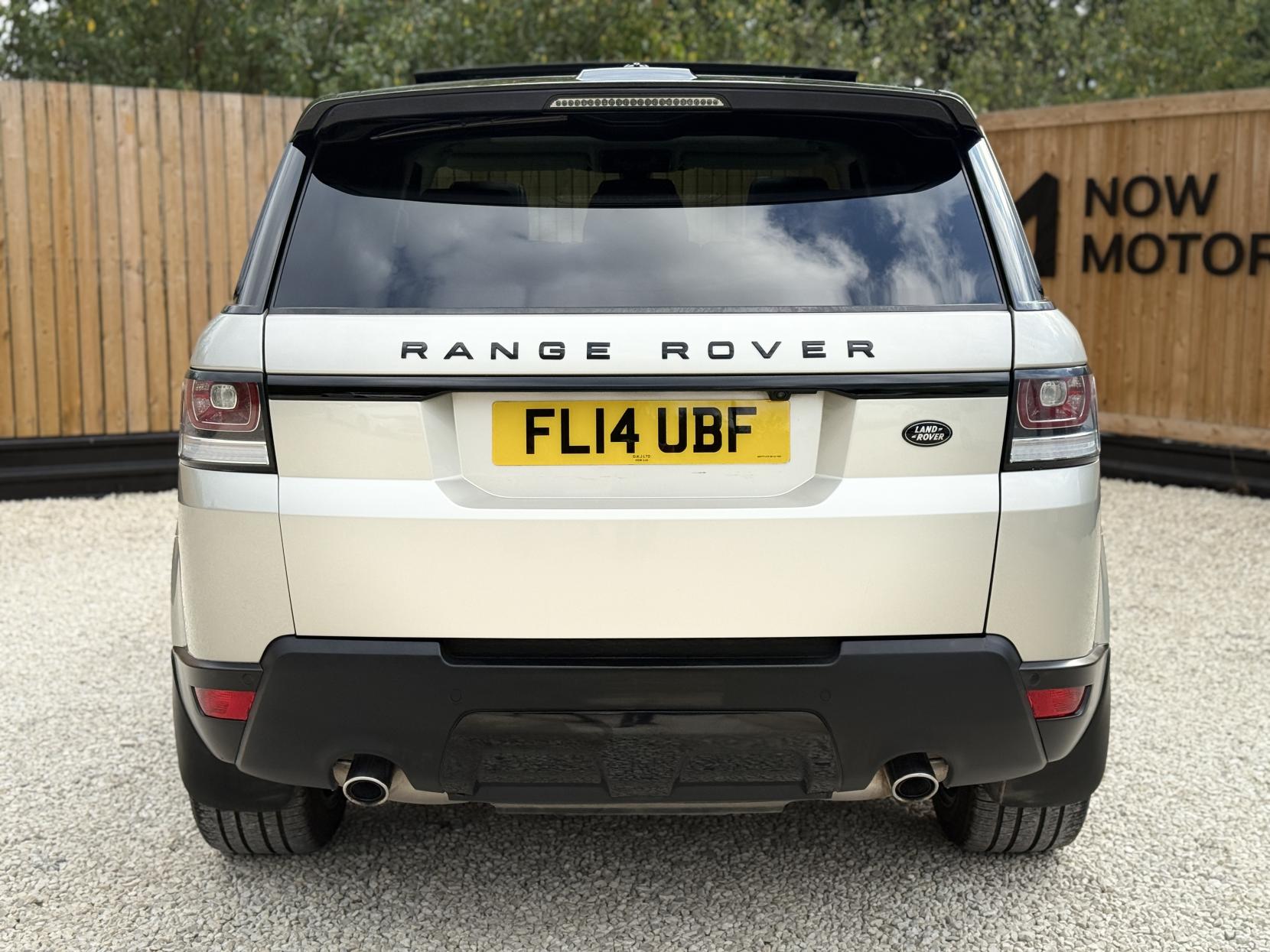 Land Rover Range Rover Sport 3.0 SD V6 HSE SUV 5dr Diesel Auto 4WD Euro 5 (s/s) (292 ps)