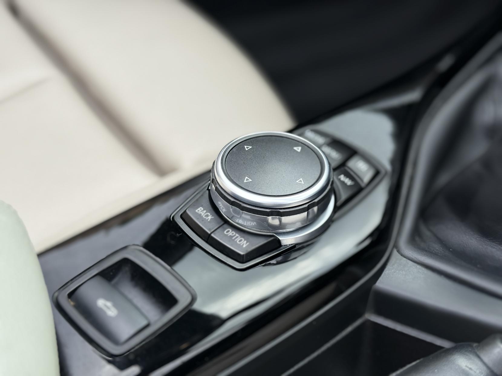 BMW 2 Series 3.0 M235i Convertible 2dr Petrol Manual Euro 6 (s/s) (326 ps)