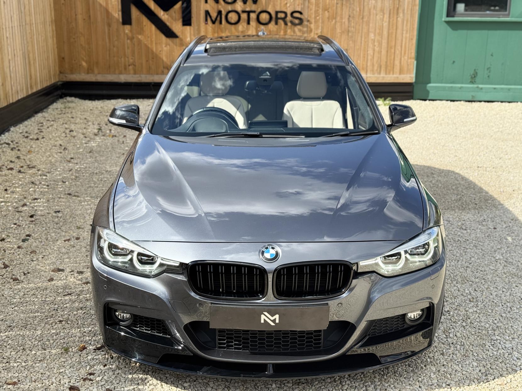 BMW 3 Series 3.0 335d M Sport Shadow Edition Touring 5dr Diesel Auto xDrive Euro 6 (s/s) (313 ps)