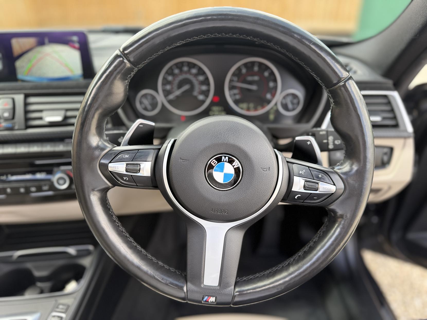 BMW 3 Series 3.0 335d M Sport Shadow Edition Touring 5dr Diesel Auto xDrive Euro 6 (s/s) (313 ps)