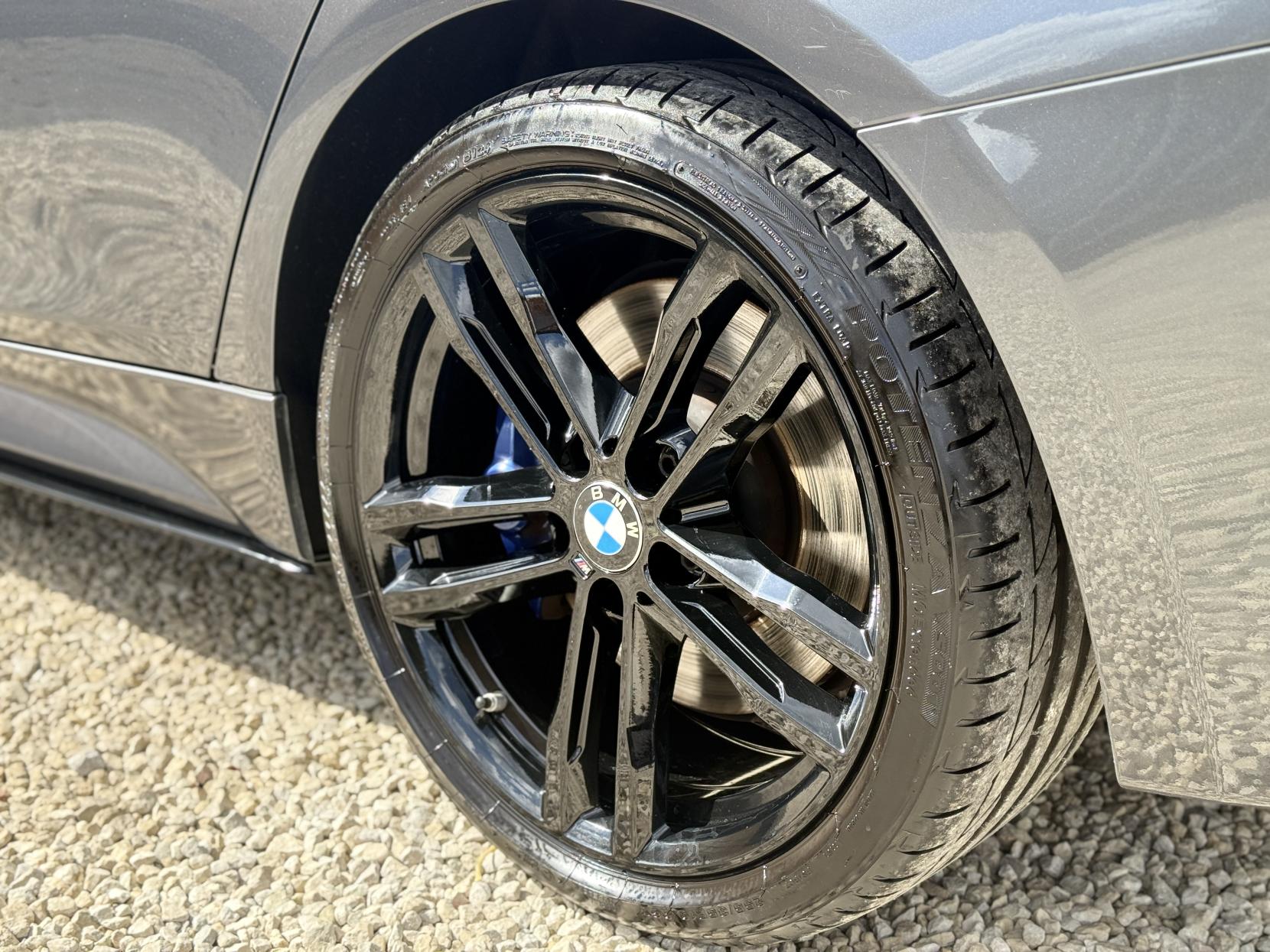 BMW 3 Series 3.0 335d M Sport Shadow Edition Touring 5dr Diesel Auto xDrive Euro 6 (s/s) (313 ps)
