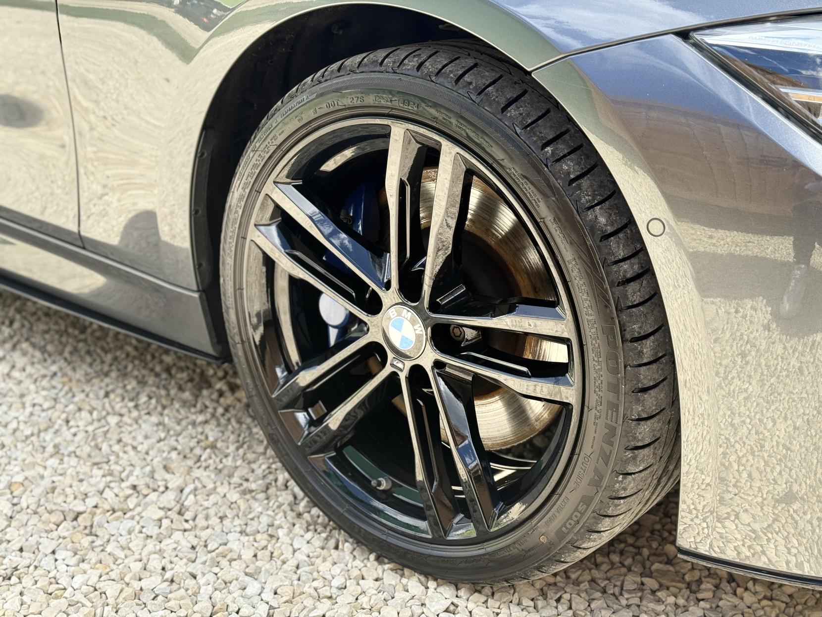 BMW 3 Series 3.0 335d M Sport Shadow Edition Touring 5dr Diesel Auto xDrive Euro 6 (s/s) (313 ps)