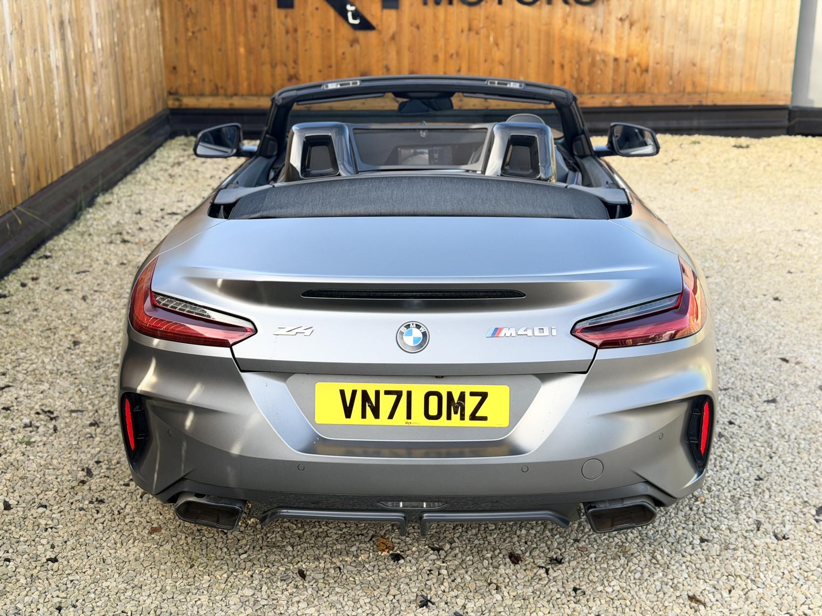 BMW Z4 3.0 M40i Convertible 2dr Petrol Auto sDrive Euro 6 (s/s) (340 ps)