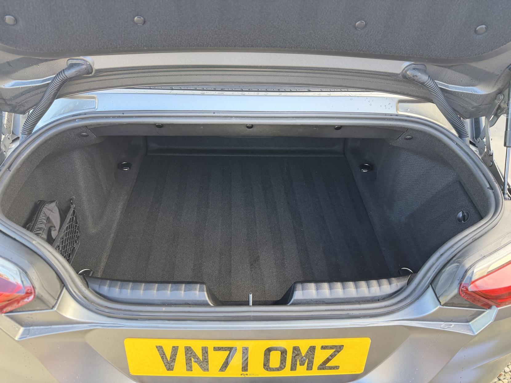 BMW Z4 3.0 M40i Convertible 2dr Petrol Auto sDrive Euro 6 (s/s) (340 ps)