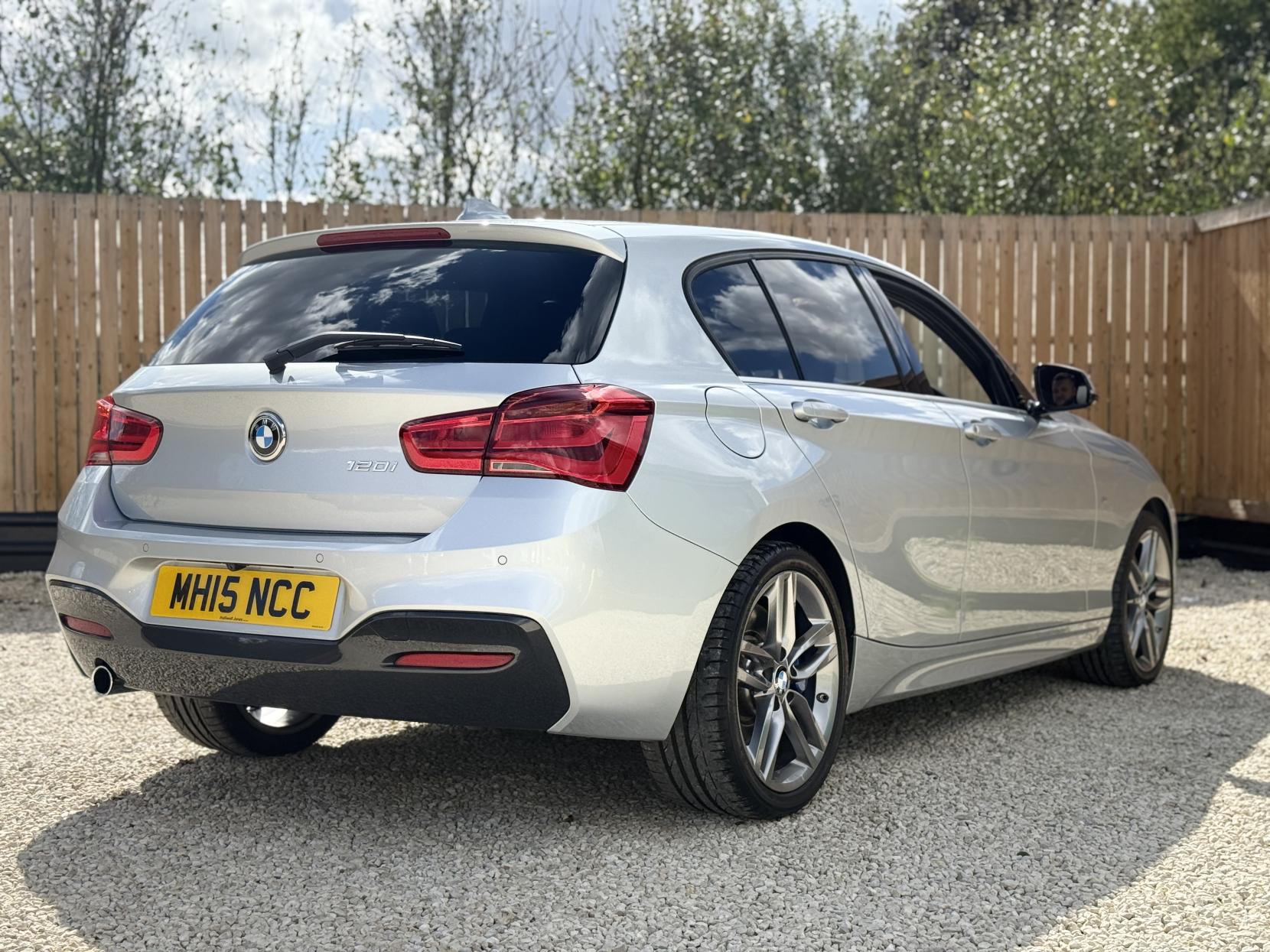BMW 1 Series 1.6 120i M Sport Hatchback 5dr Petrol Auto Euro 6 (s/s) (177 ps)