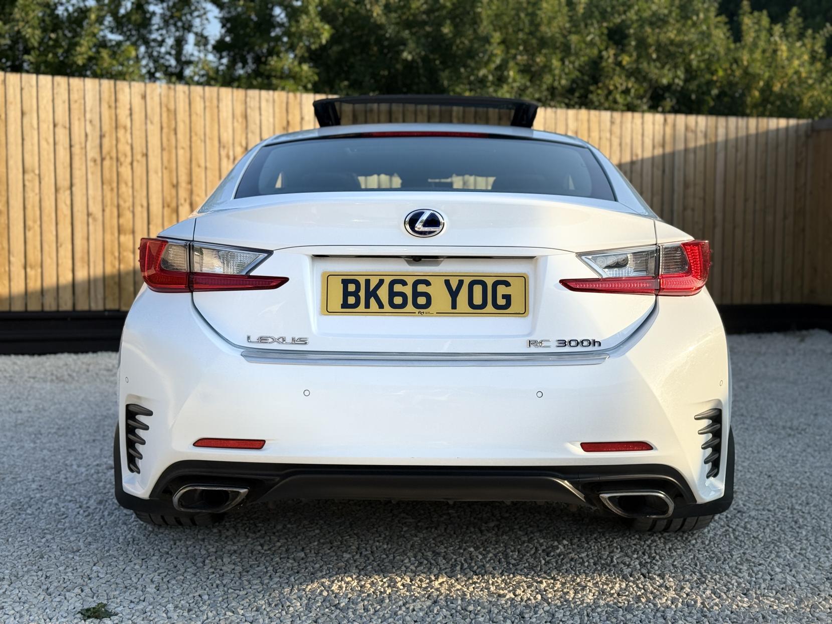 Lexus RC 2.5 300h F Sport Coupe 2dr Petrol Hybrid CVT Euro 6 (s/s) (223 ps)