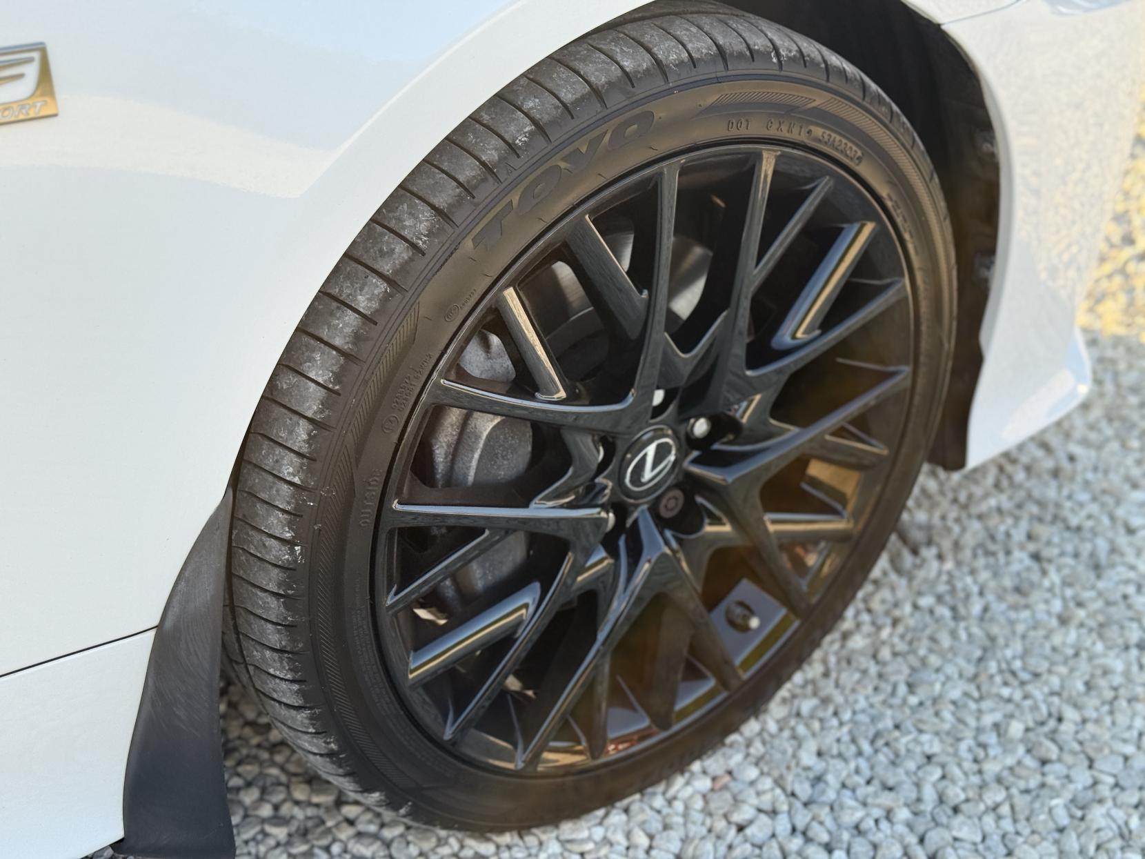 Lexus RC 2.5 300h F Sport Coupe 2dr Petrol Hybrid CVT Euro 6 (s/s) (223 ps)