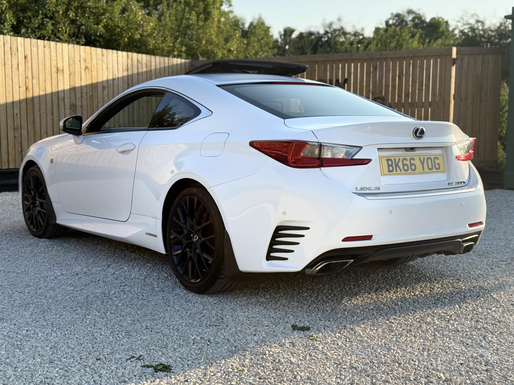 Lexus RC 2.5 300h F Sport Coupe 2dr Petrol Hybrid CVT Euro 6 (s/s) (223 ps)