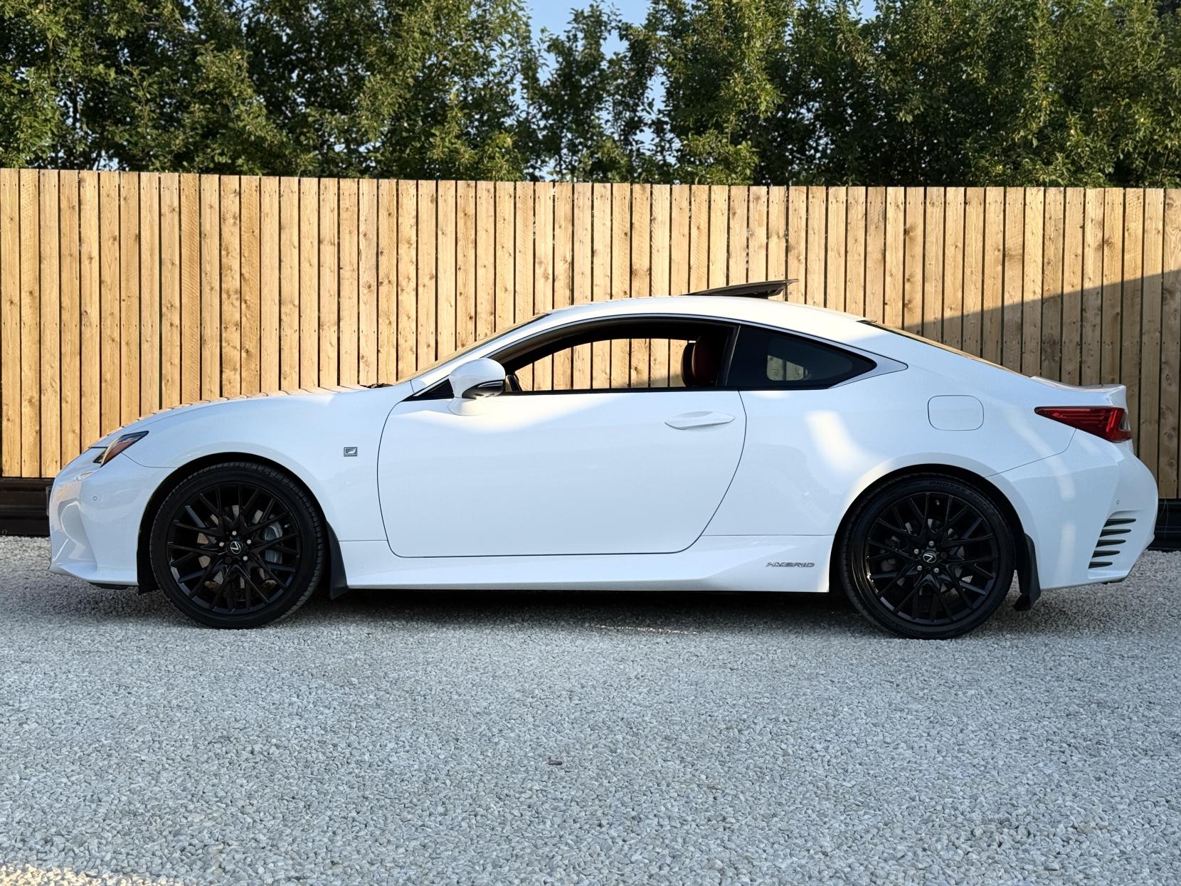 Lexus RC 2.5 300h F Sport Coupe 2dr Petrol Hybrid CVT Euro 6 (s/s) (223 ps)