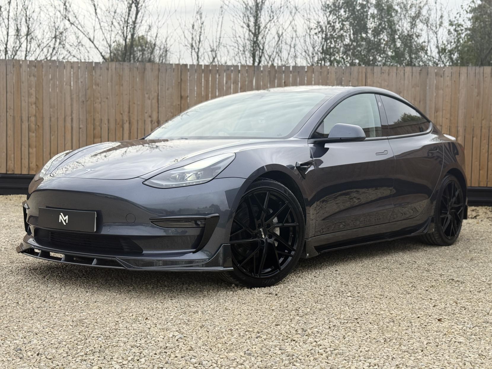 Tesla Model 3 (Dual Motor) Long Range Saloon 4dr Electric Auto 4WDE (346 ps)