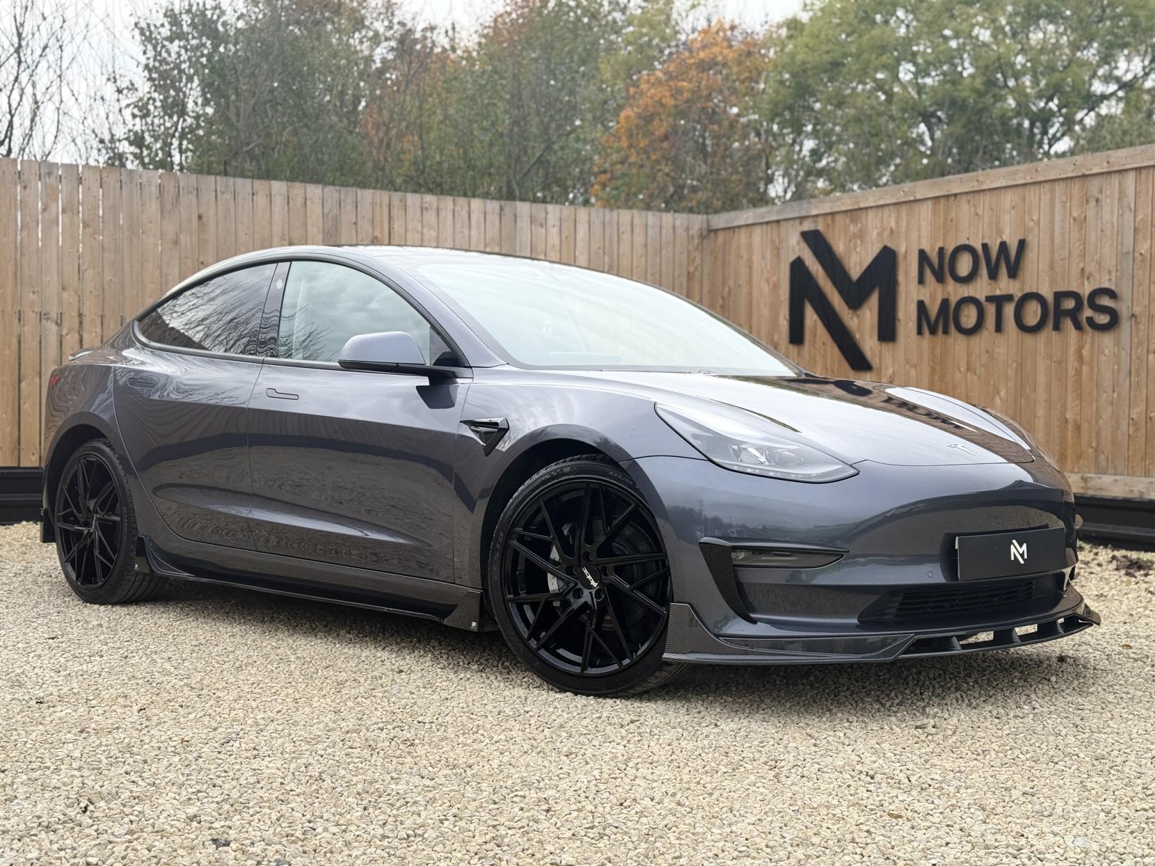 Tesla Model 3 (Dual Motor) Long Range Saloon 4dr Electric Auto 4WDE (346 ps)