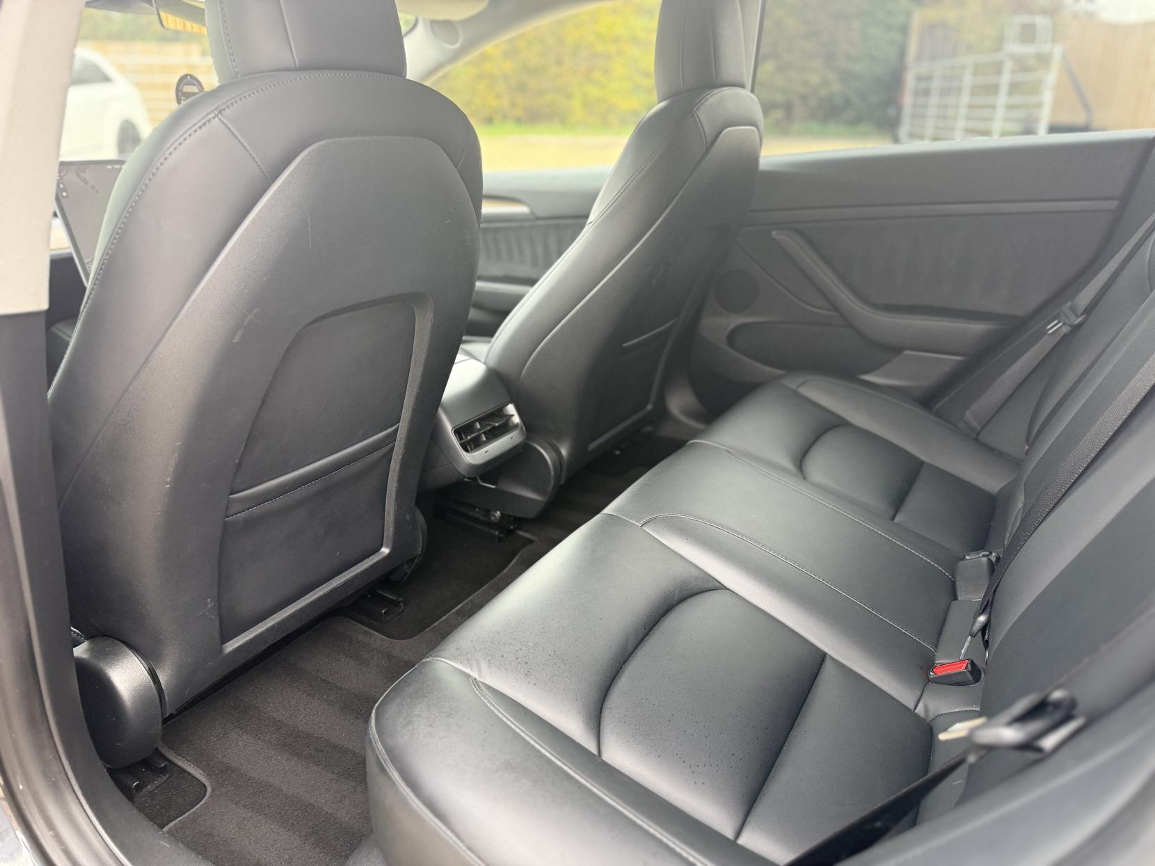 Tesla Model 3 (Dual Motor) Long Range Saloon 4dr Electric Auto 4WDE (346 ps)