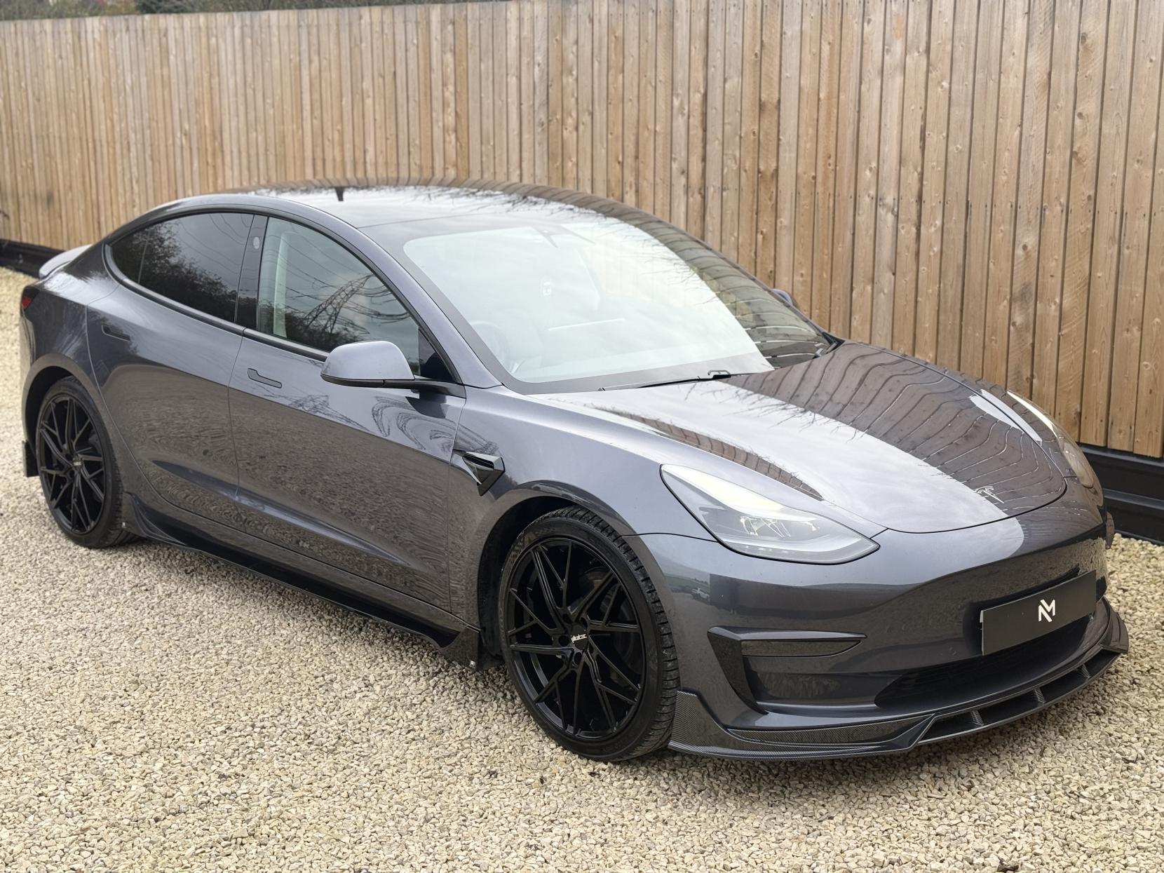 Tesla Model 3 (Dual Motor) Long Range Saloon 4dr Electric Auto 4WDE (346 ps)