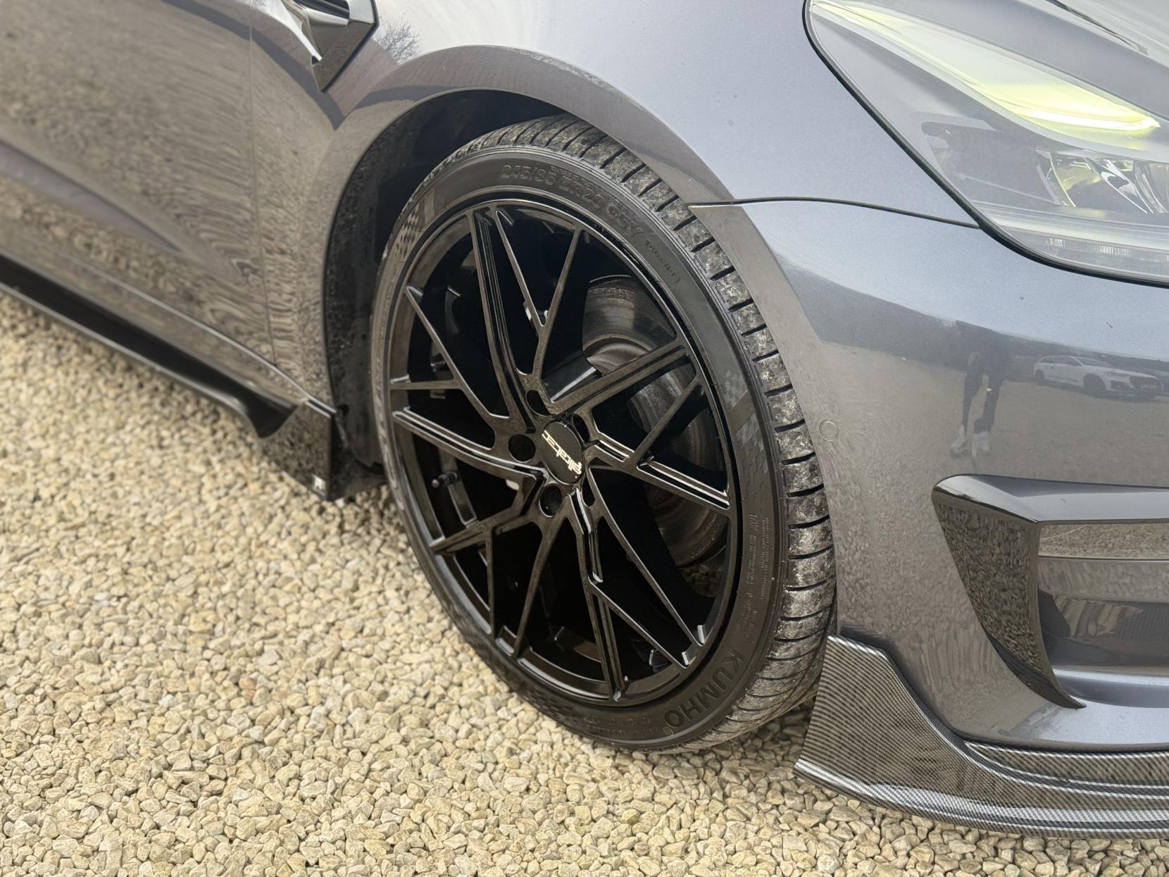 Tesla Model 3 (Dual Motor) Long Range Saloon 4dr Electric Auto 4WDE (346 ps)