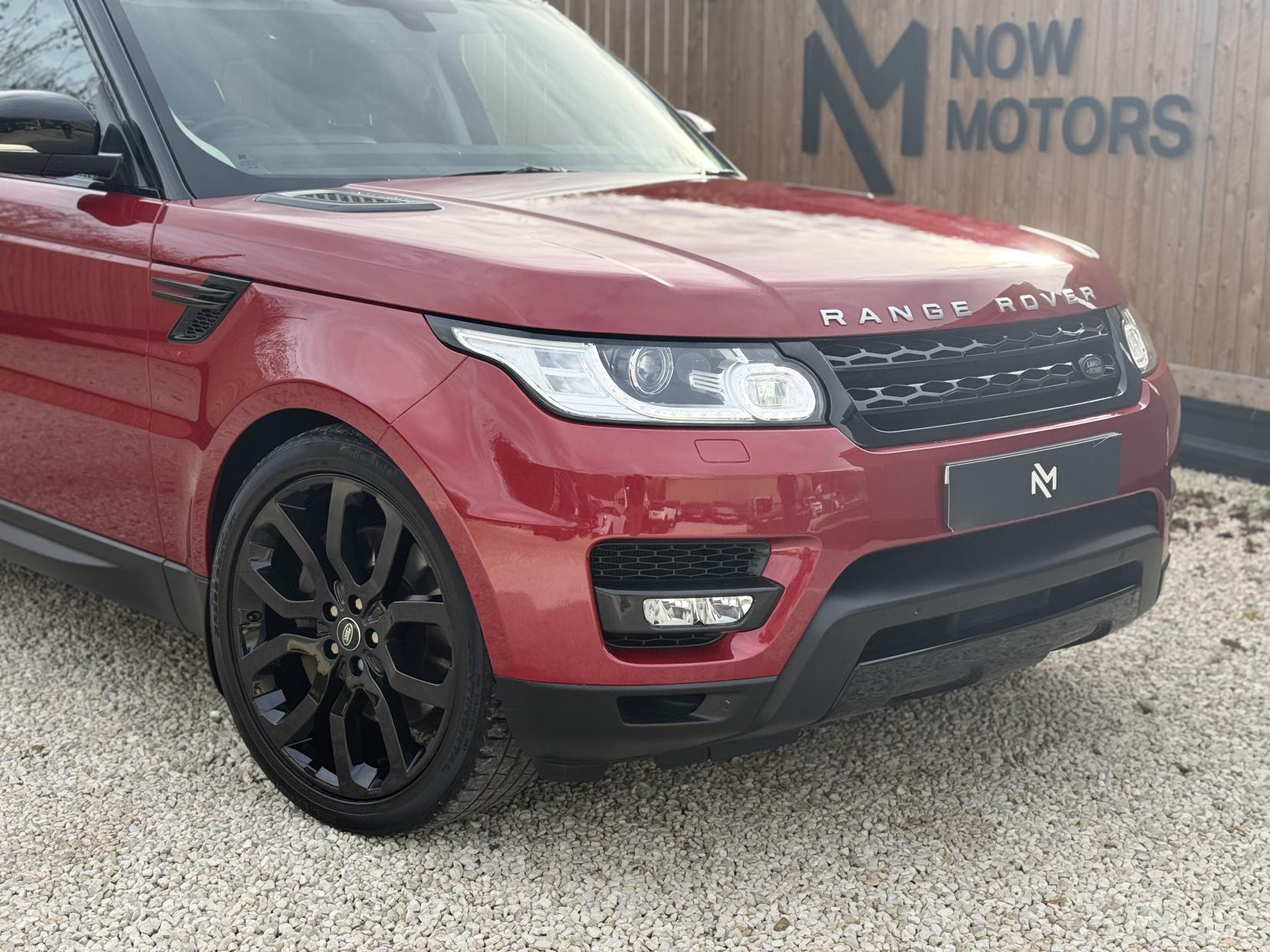 Land Rover Range Rover Sport 3.0 SD V6 HSE Dynamic SUV 5dr Diesel Auto 4WD Euro 6 (s/s) (306 ps)