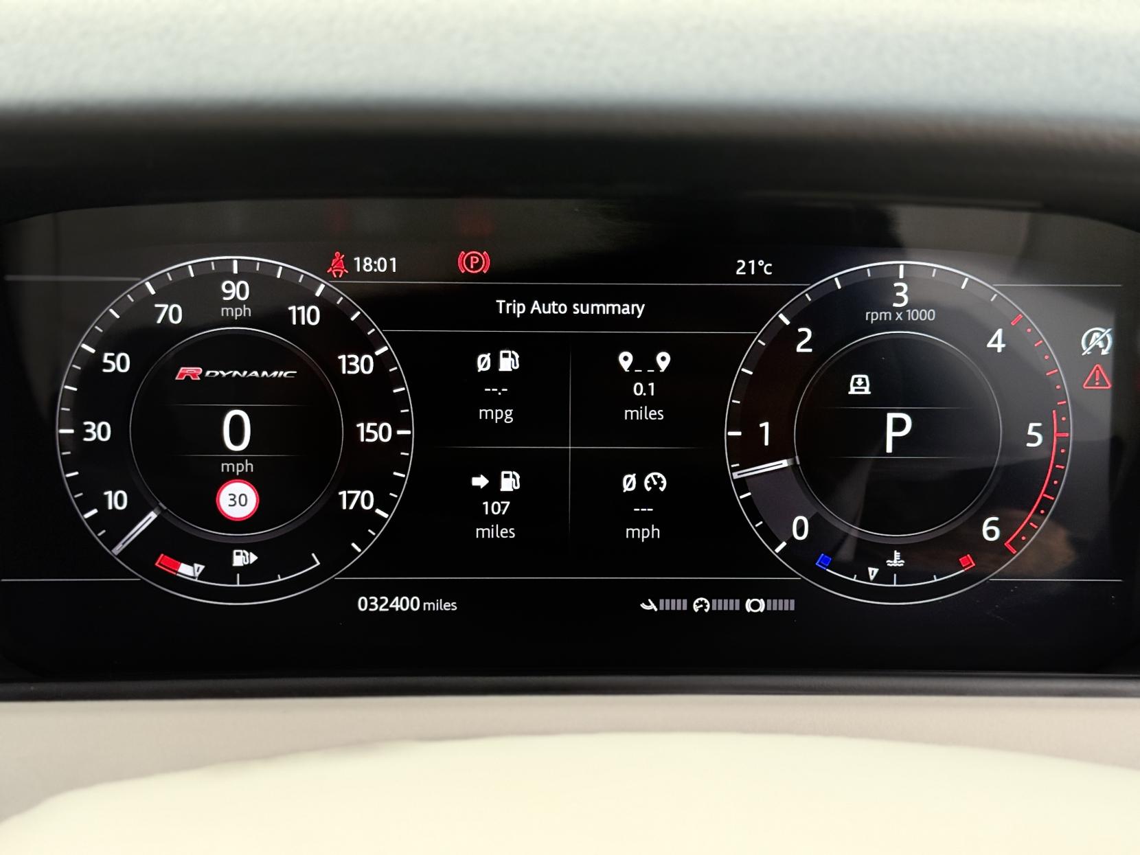 Land Rover Range Rover Velar 3.0 D300 R-Dynamic HSE SUV 5dr Diesel Auto 4WD Euro 6 (s/s) (300 ps)
