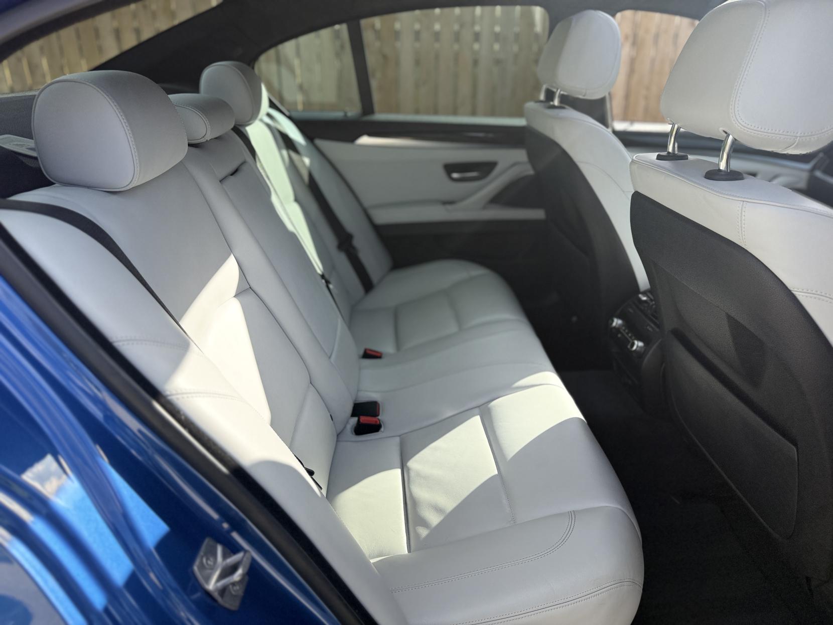 BMW M5 4.4 V8 Saloon 4dr Petrol DCT Euro 6 (s/s) (560 ps)
