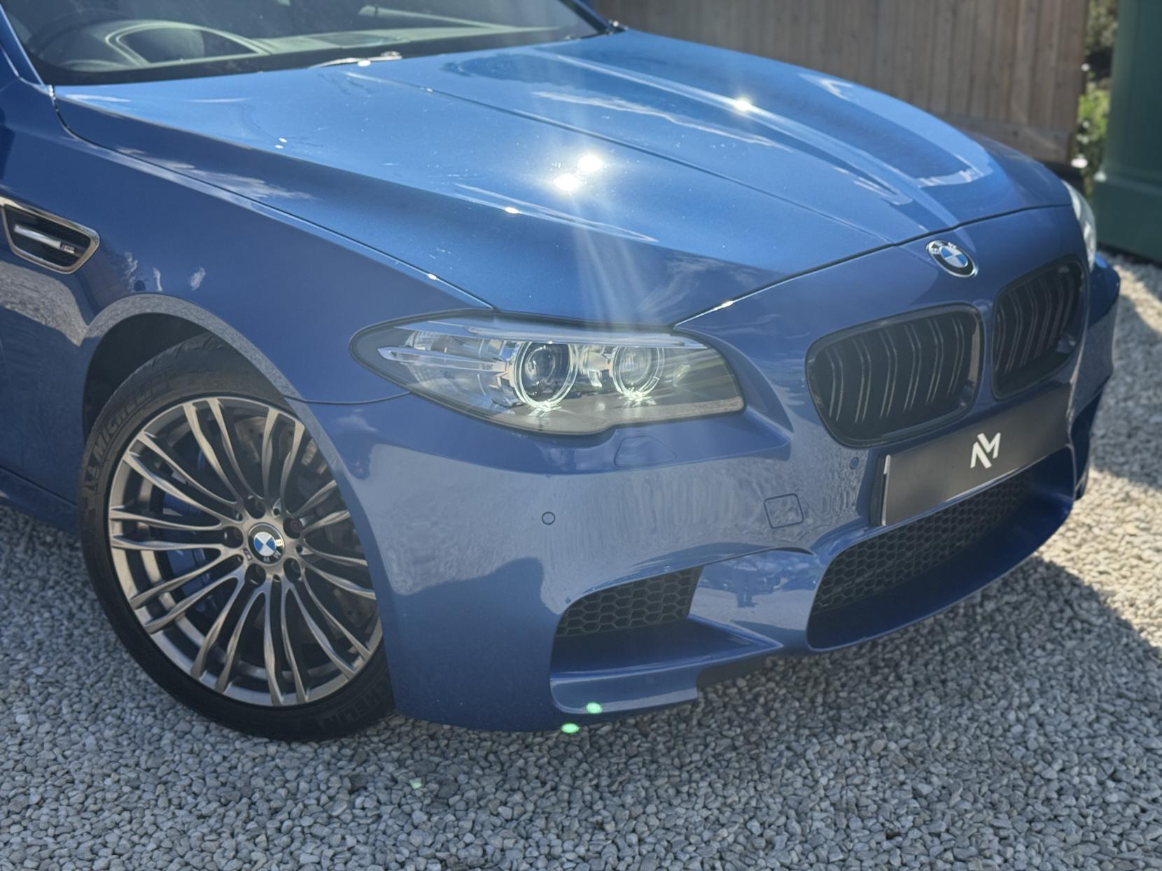 BMW M5 4.4 V8 Saloon 4dr Petrol DCT Euro 6 (s/s) (560 ps)