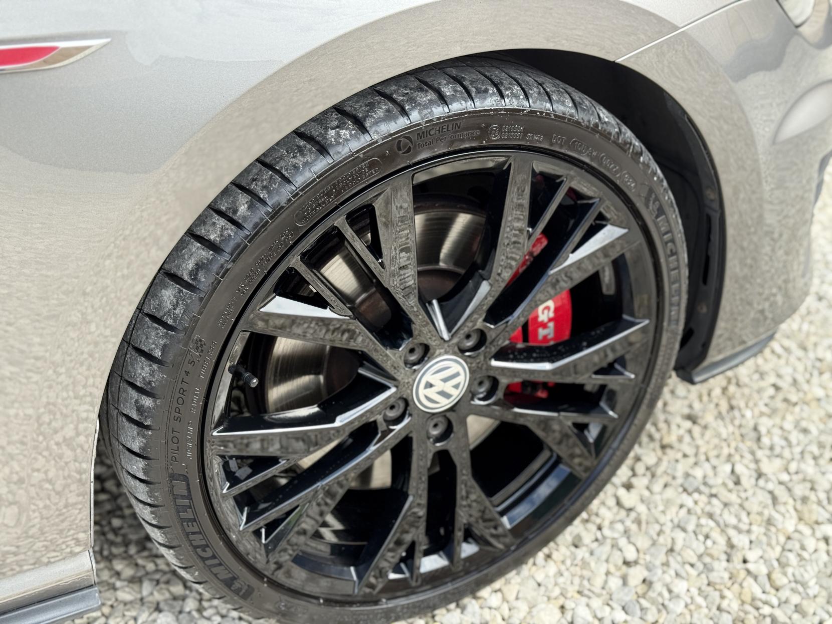 Volkswagen Golf 2.0 TSI BlueMotion Tech GTI Performance Hatchback 5dr Petrol Manual Euro 6 (s/s) (230 ps)