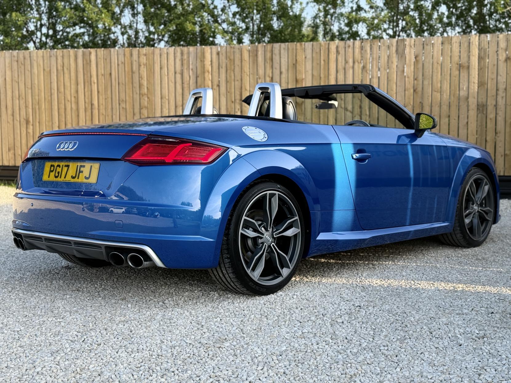 Audi TTS 2.0 TFSI Roadster 2dr Petrol Manual quattro Euro 6 (s/s) (310 ps)