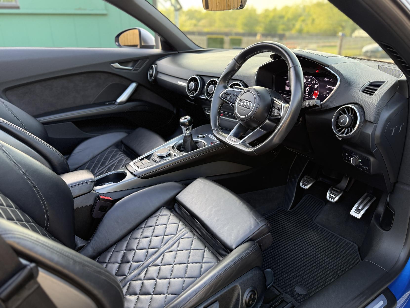Audi TTS 2.0 TFSI Roadster 2dr Petrol Manual quattro Euro 6 (s/s) (310 ps)