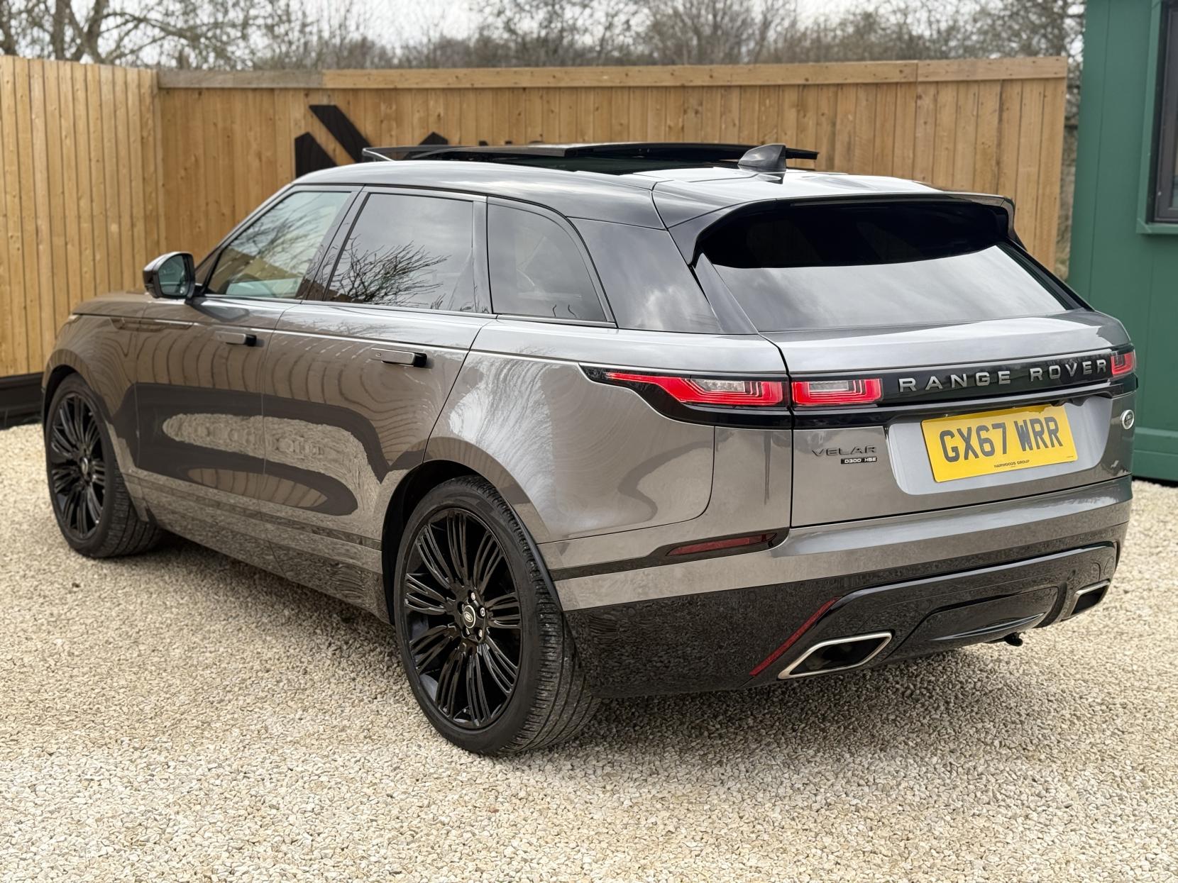 Land Rover Range Rover Velar 3.0 SD6 V6 First Edition SUV 5dr Diesel Auto 4WD Euro 6 (s/s) (300 ps)