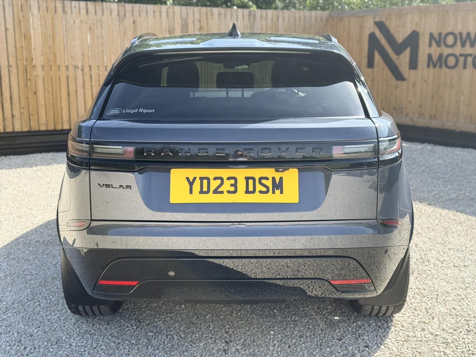 Land Rover Range Rover Velar 3.0 D300 MHEV Dynamic SE SUV 5dr Diesel Auto 4WD Euro 6 (s/s) (300 ps)