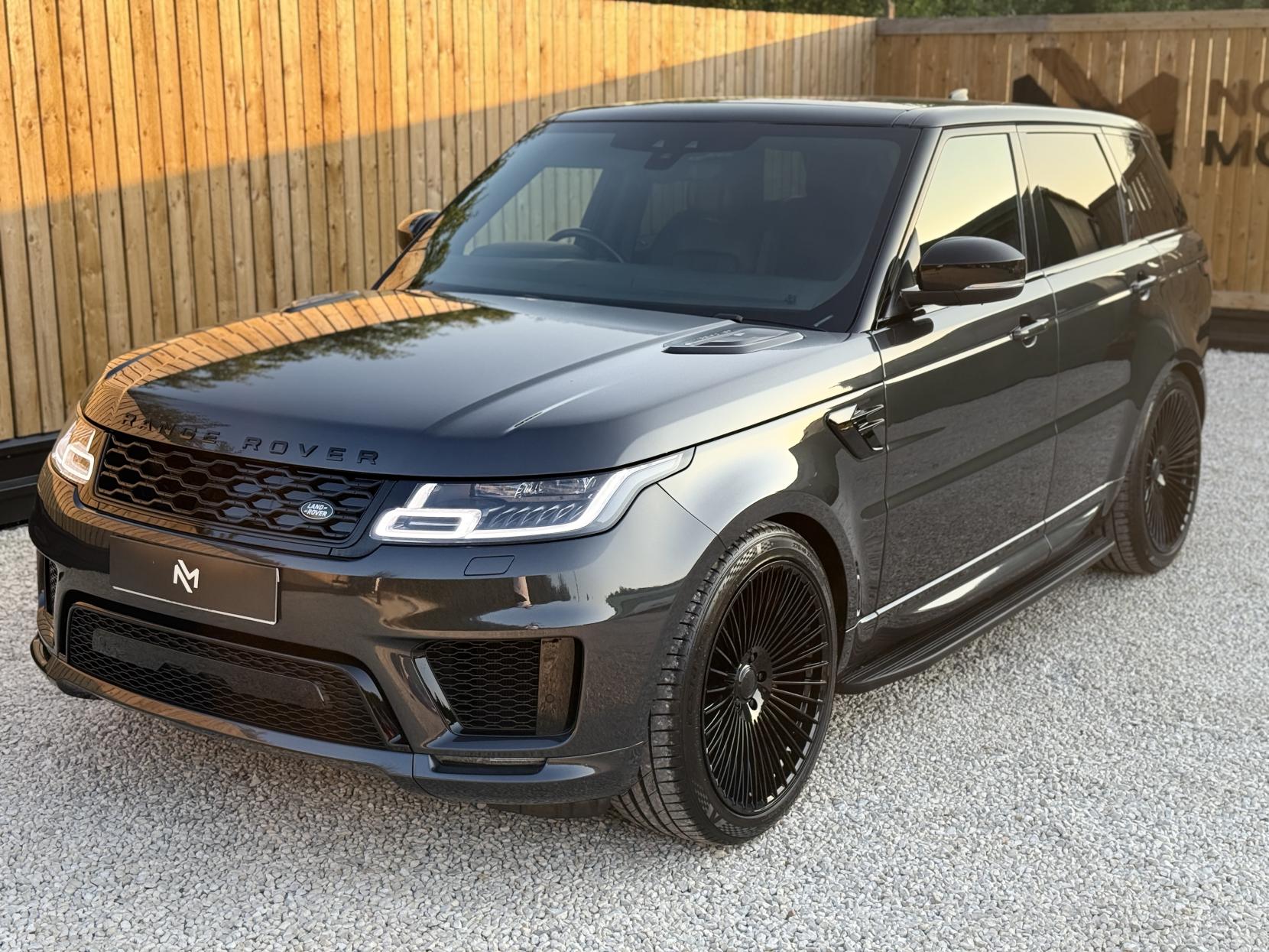 Land Rover Range Rover Sport 2.0 P400e 13.1kWh HSE Dynamic Black SUV 5dr Petrol Plug-in Hybrid Auto 4WD Euro 6 (s/s) (404 ps)