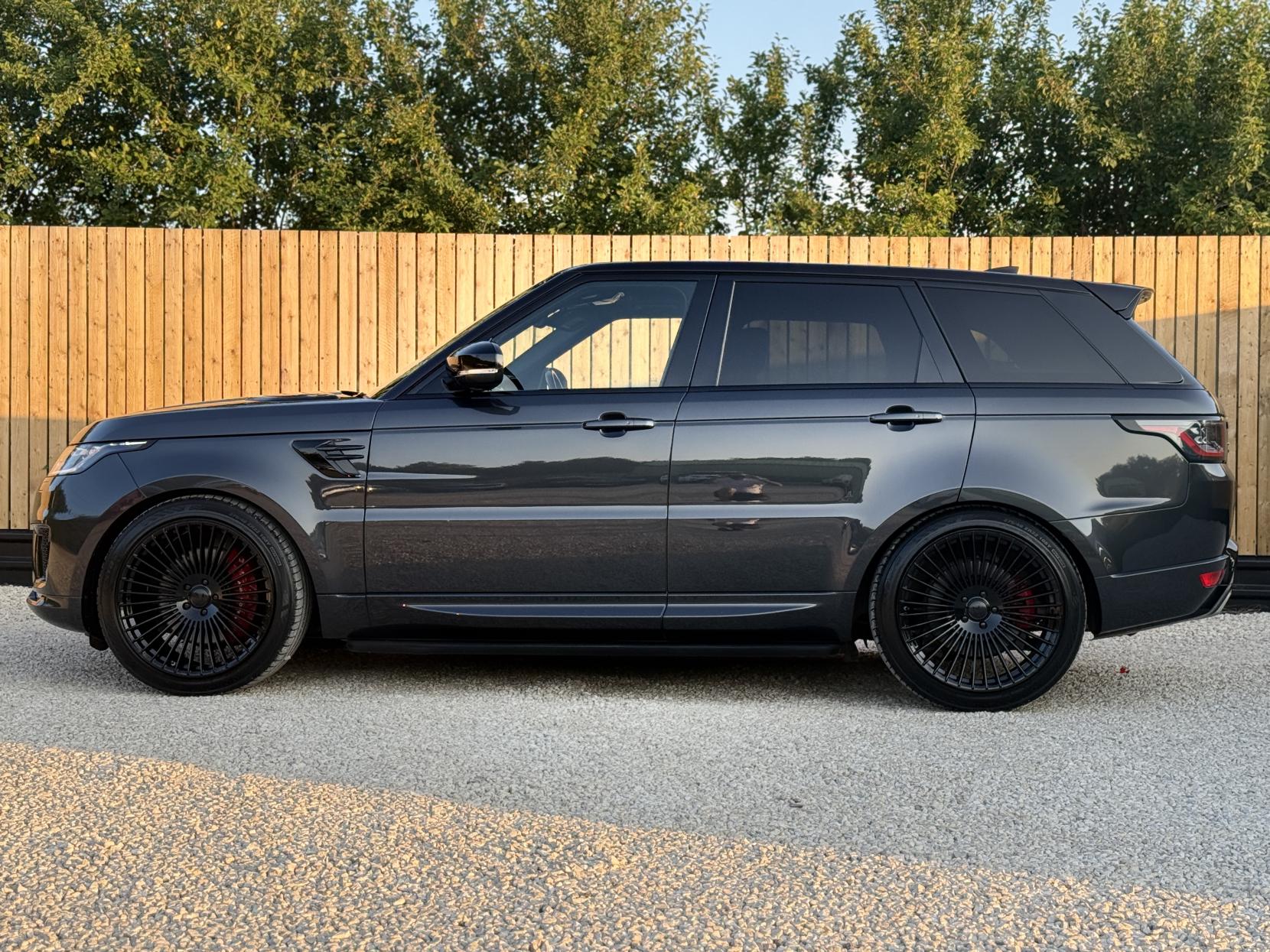 Land Rover Range Rover Sport 2.0 P400e 13.1kWh HSE Dynamic Black SUV 5dr Petrol Plug-in Hybrid Auto 4WD Euro 6 (s/s) (404 ps)